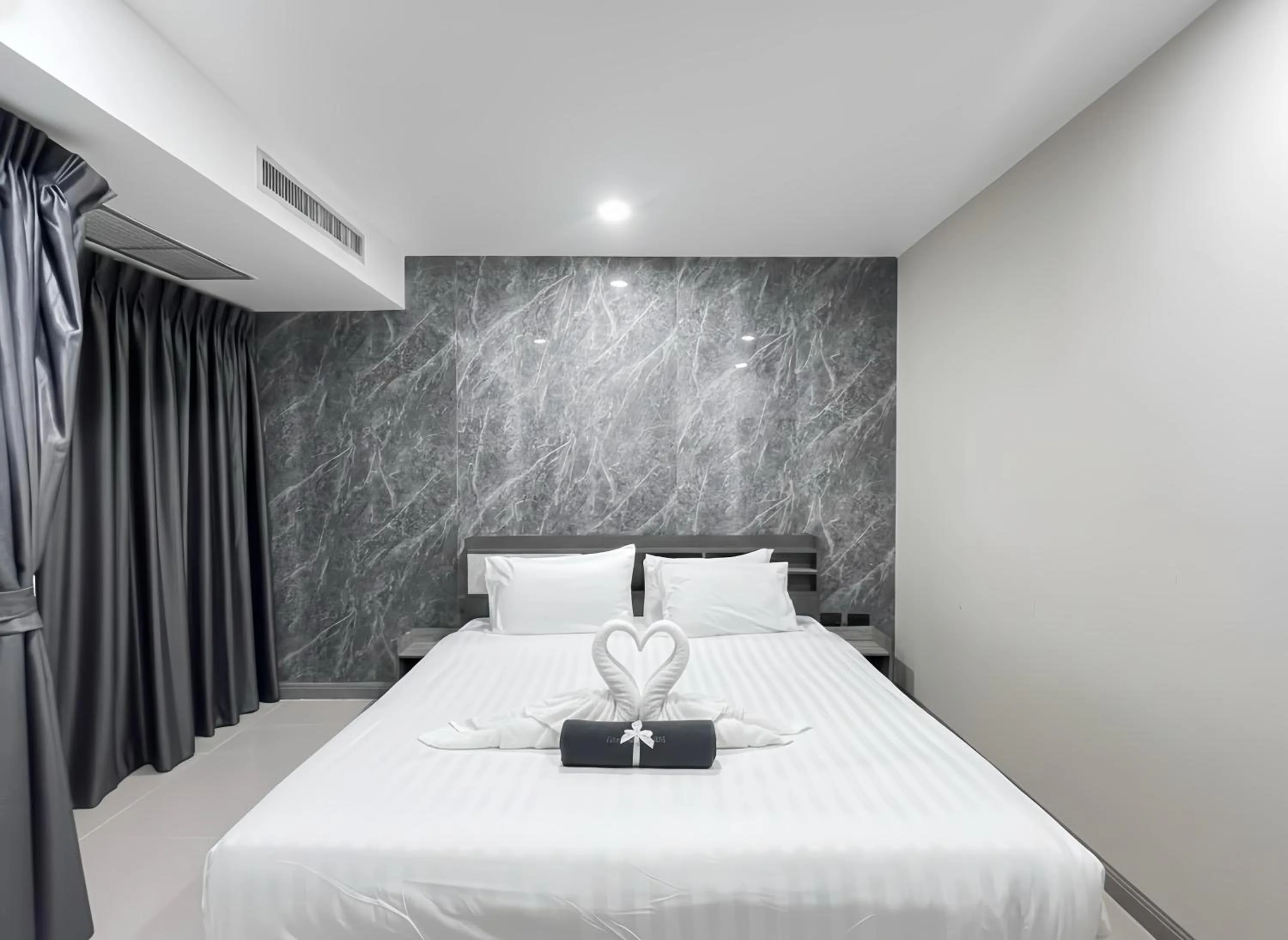 Photo of the whole room, Bed in Cocoon APK Resort & Spa