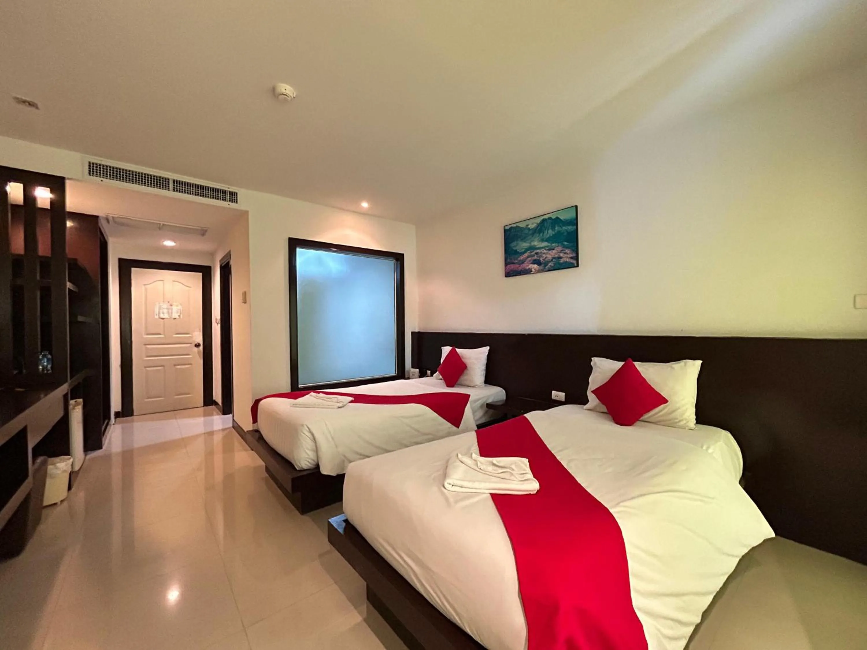 Bedroom, Bed in Cocoon APK Resort & Spa