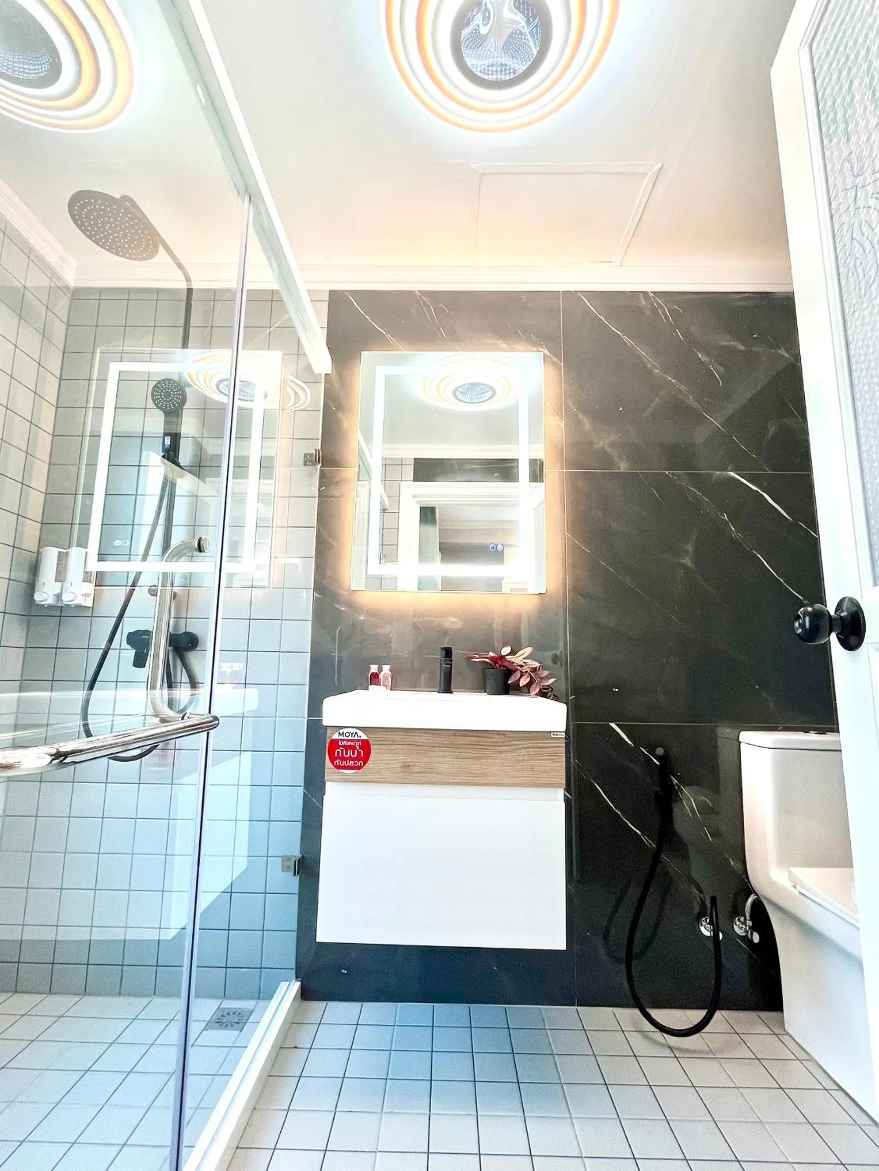 Shower in Cocoon APK Resort & Spa