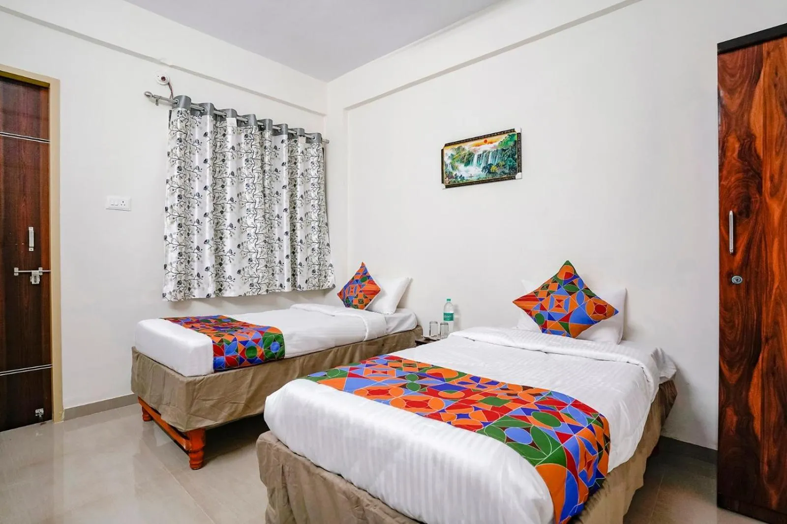 Standard Double Room with Fan in Hotel Comfort Caves
