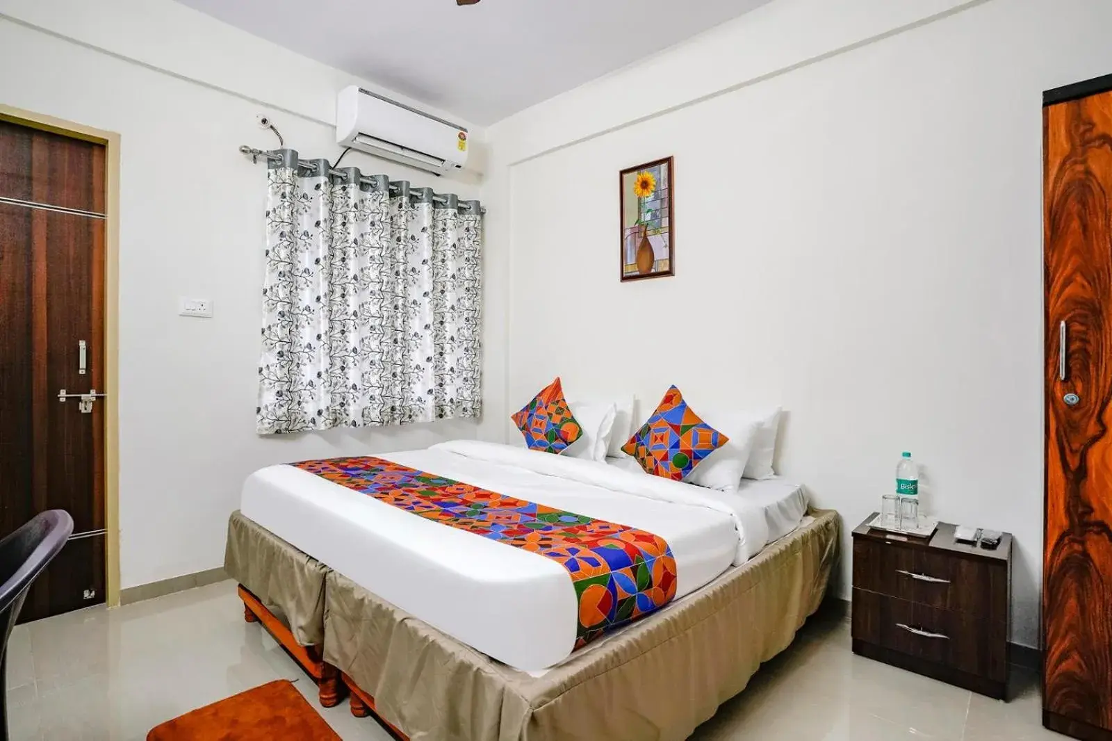 Double Room with Private External Bathroom in Hotel Comfort Caves Double Room with Private External Bathroom in Hotel Comfort Caves