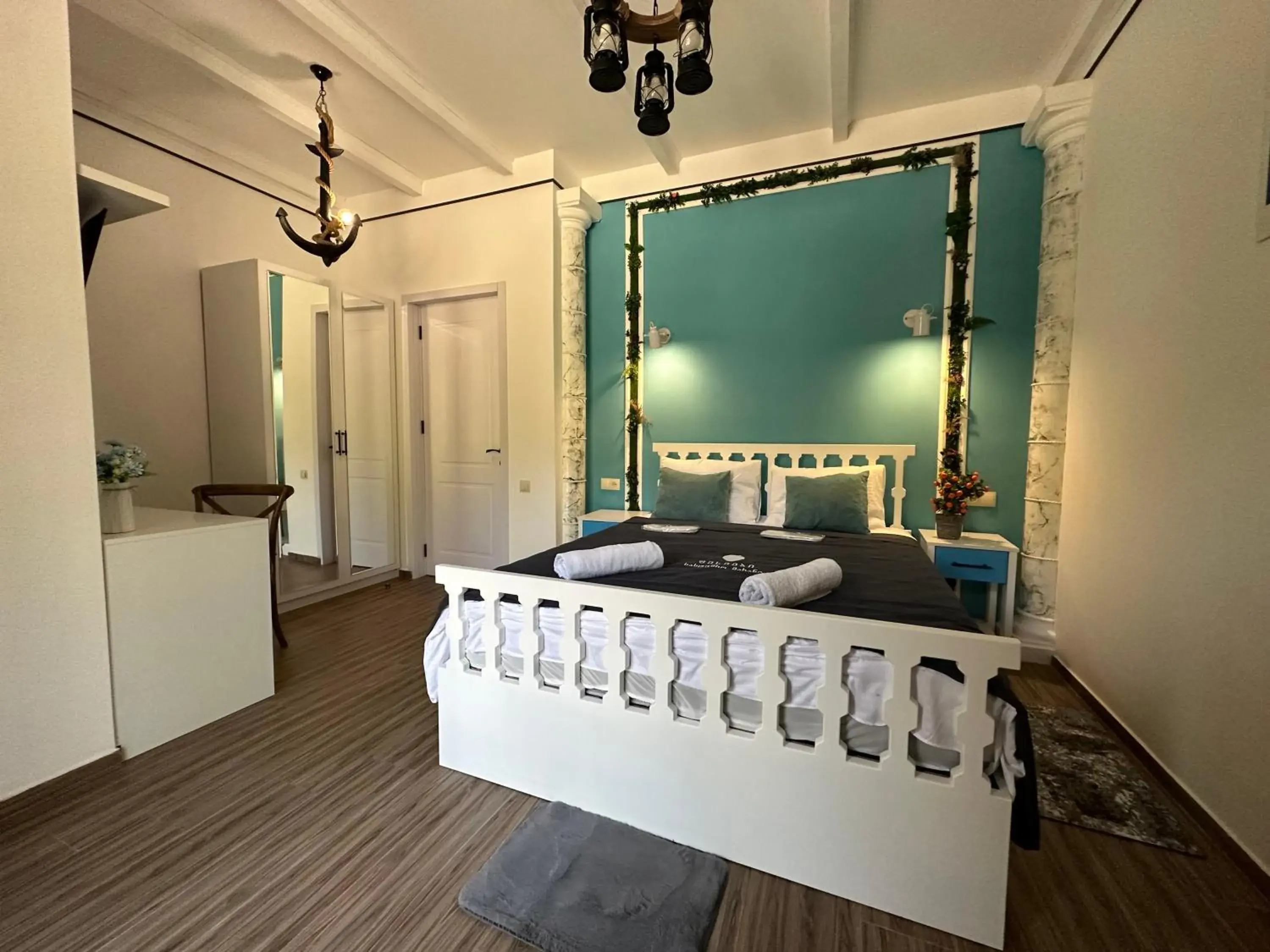 Double Room in Pesvebi Design Hotel and Cellar Double Room in Pesvebi Design Hotel and Cellar