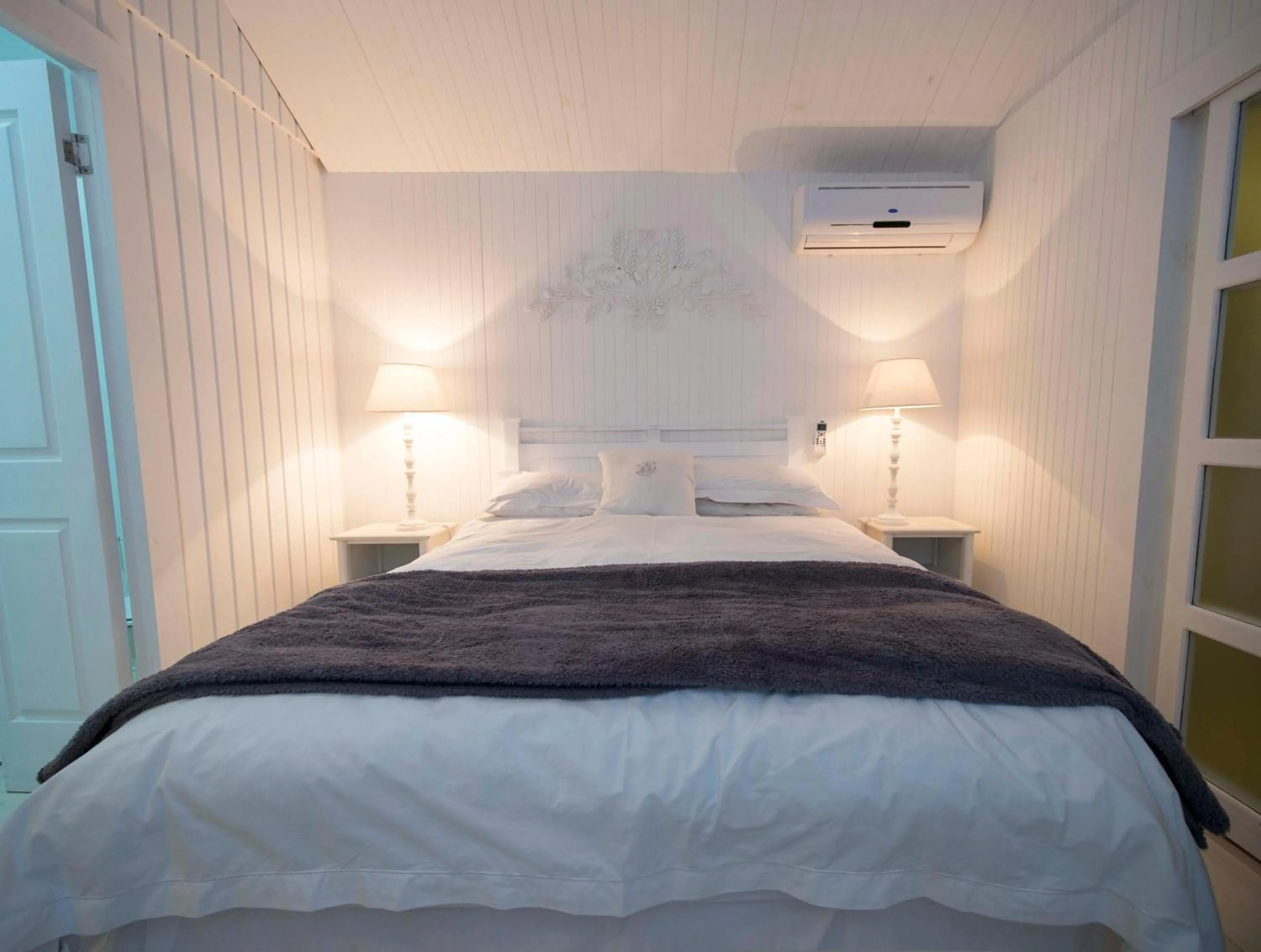 Bed in Lemon Tree B&B