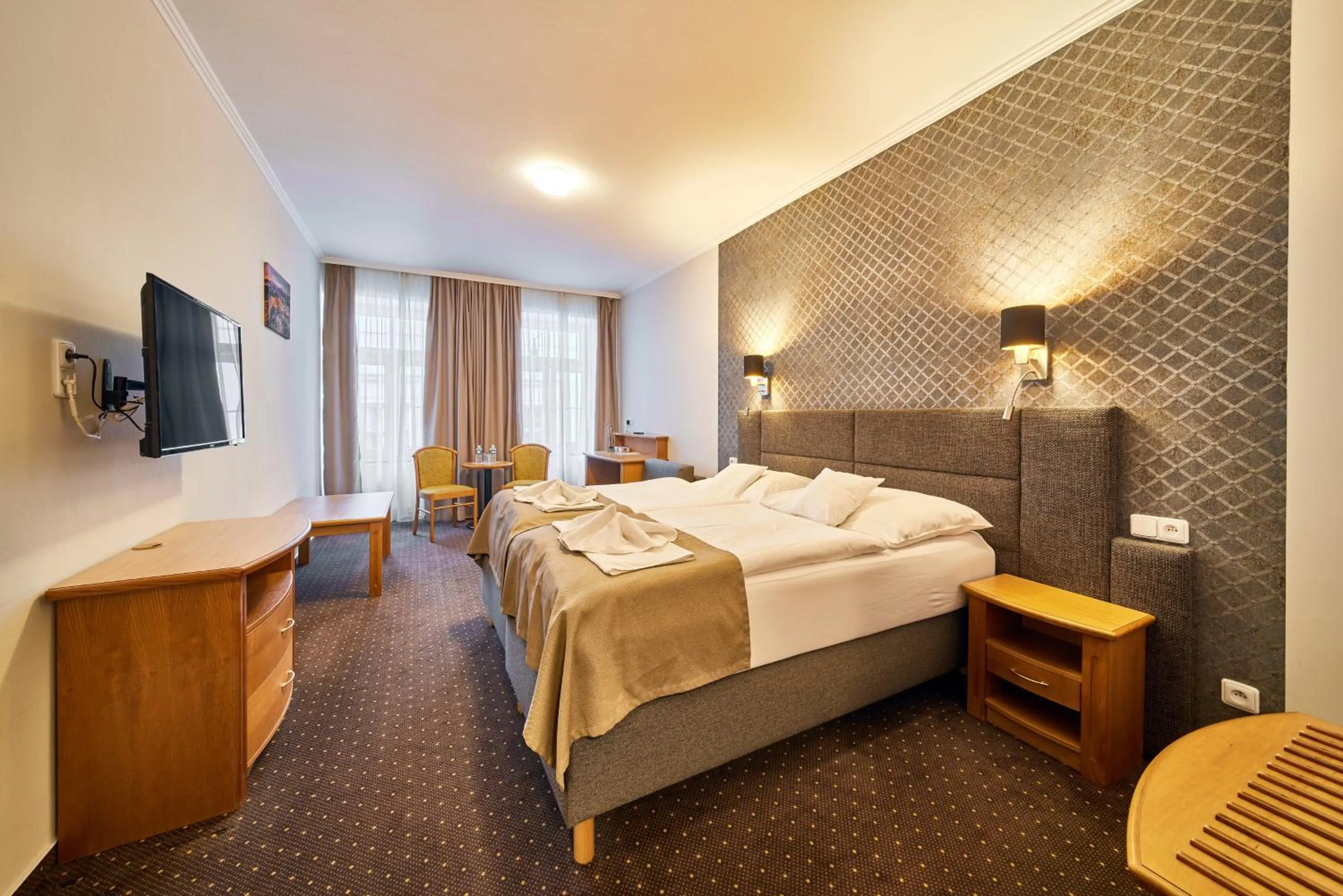 Bed in Hotel Adam Trutnov