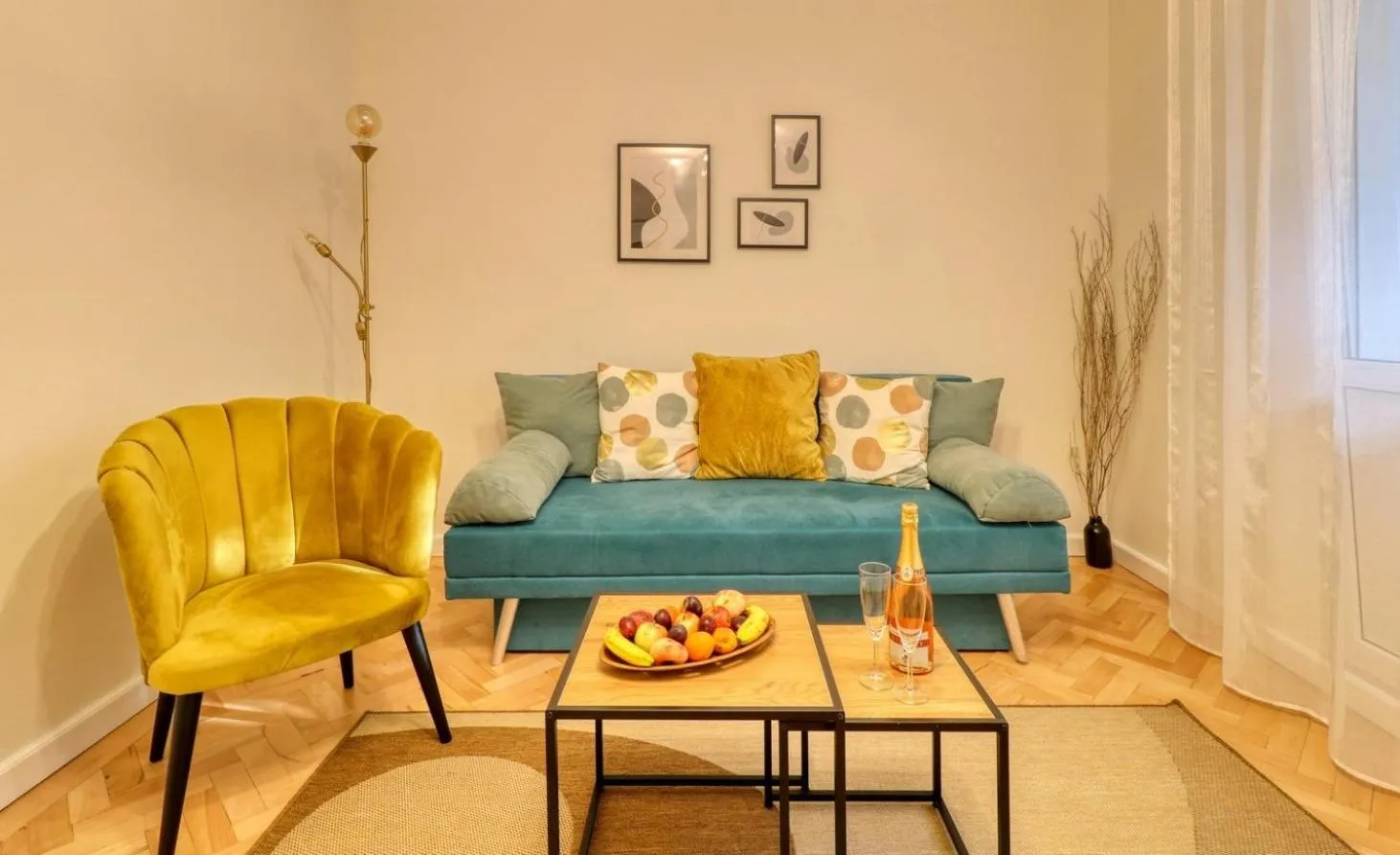 Living room in Quito Apartment - Stylish & Quiet