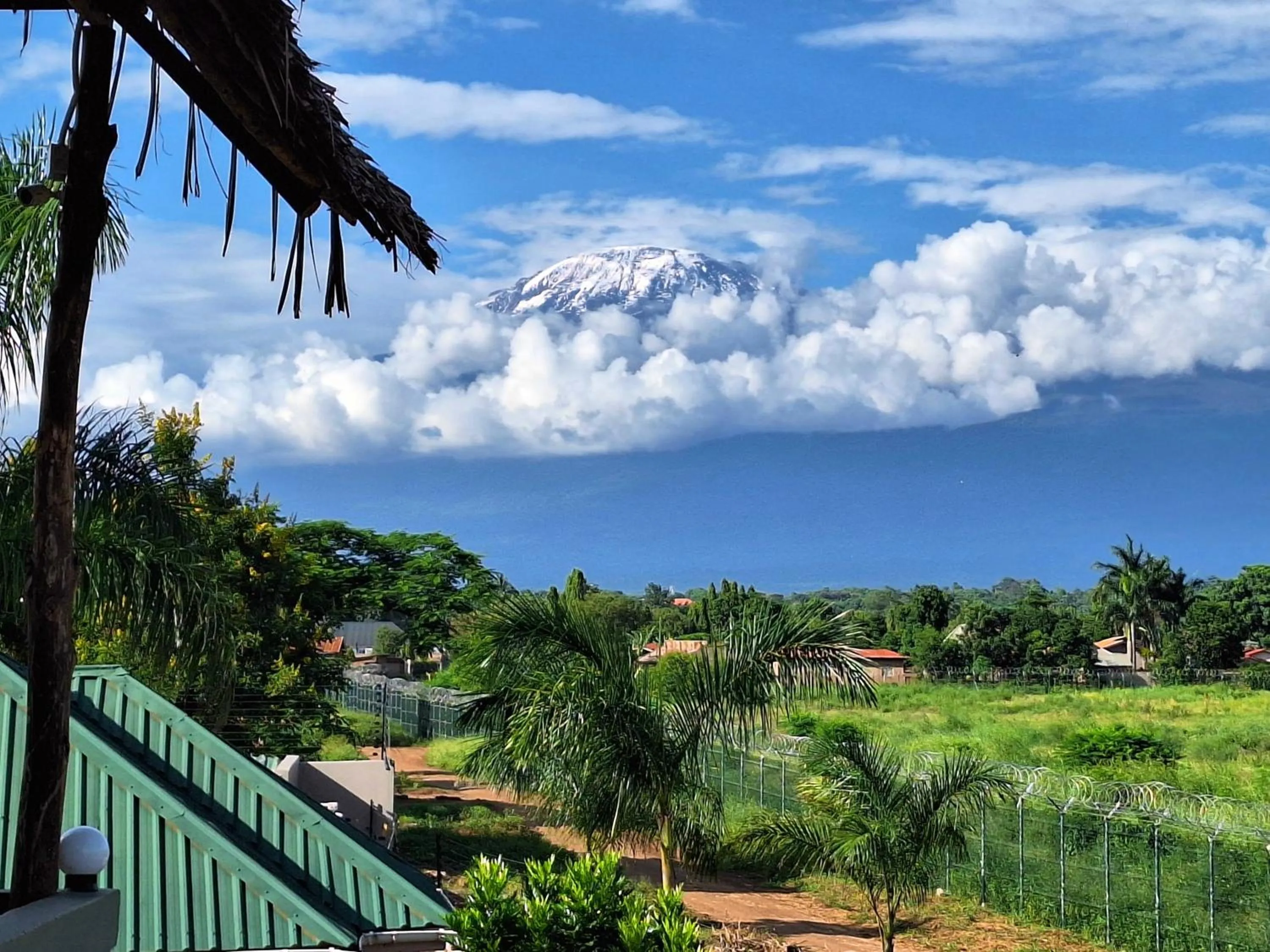 Mountain view in Hill View Garden Hotel