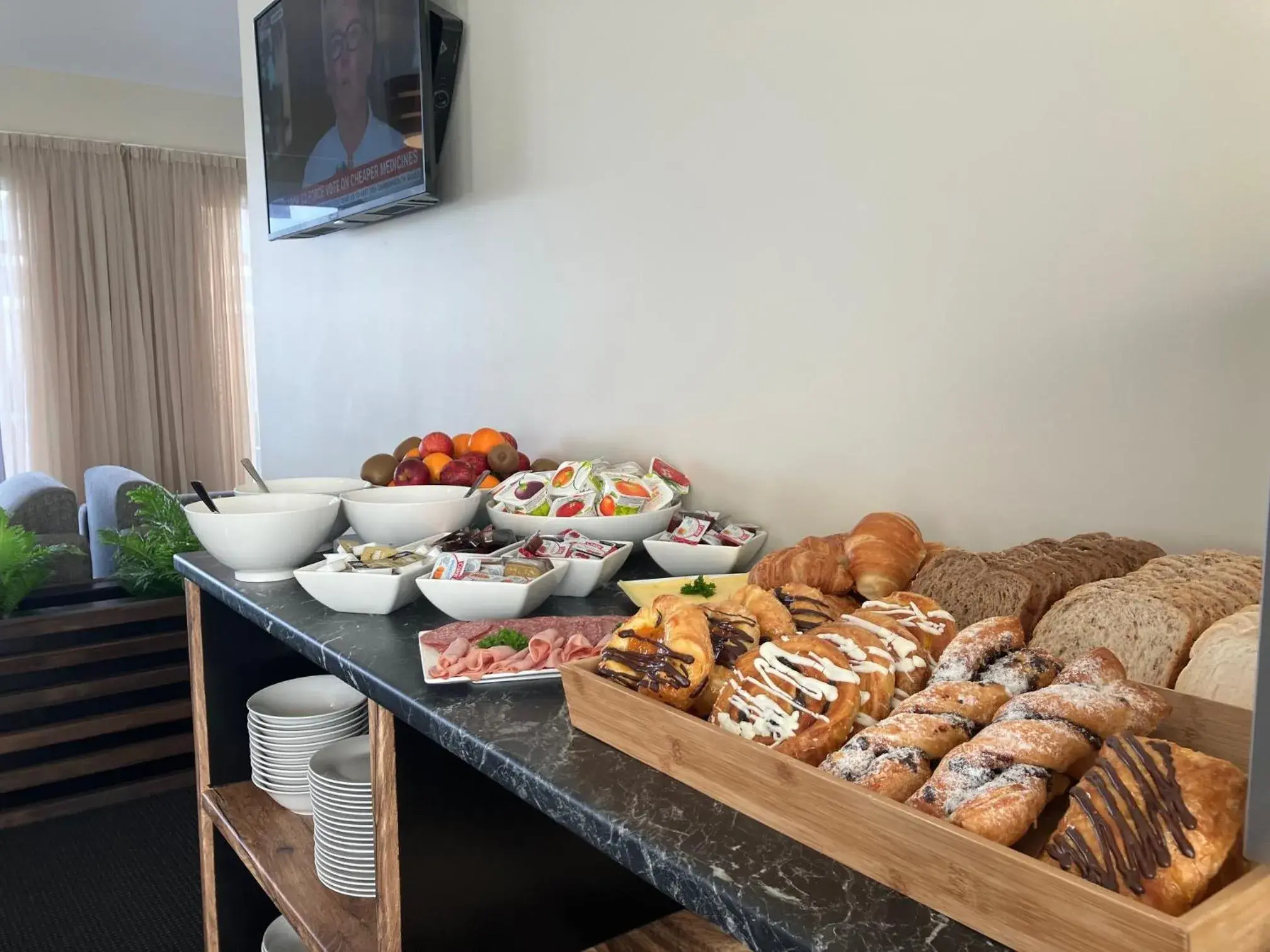 Breakfast in Newina Rotorua Breakfast in Newina Rotorua