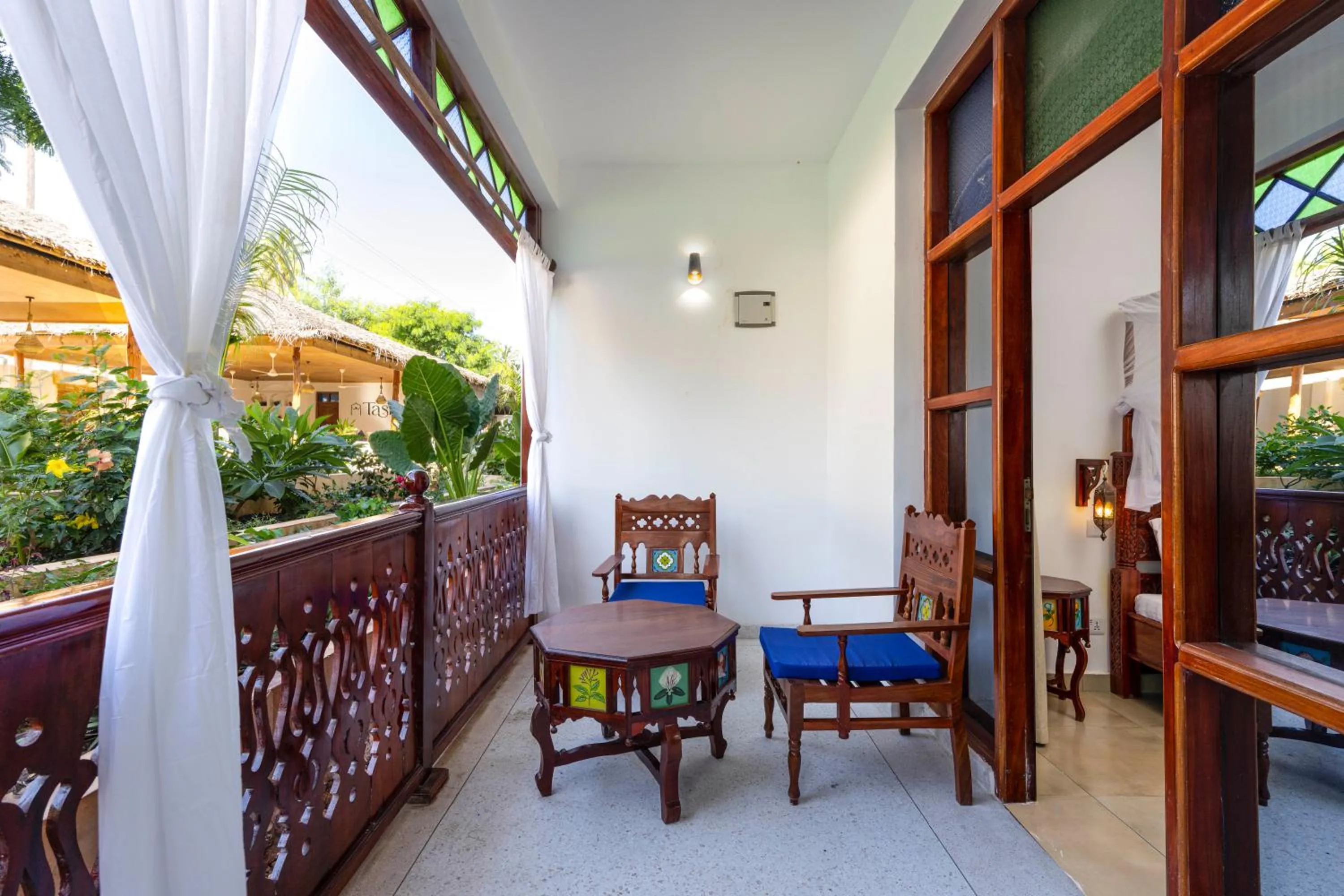 TASNEEM islamic luxury suites