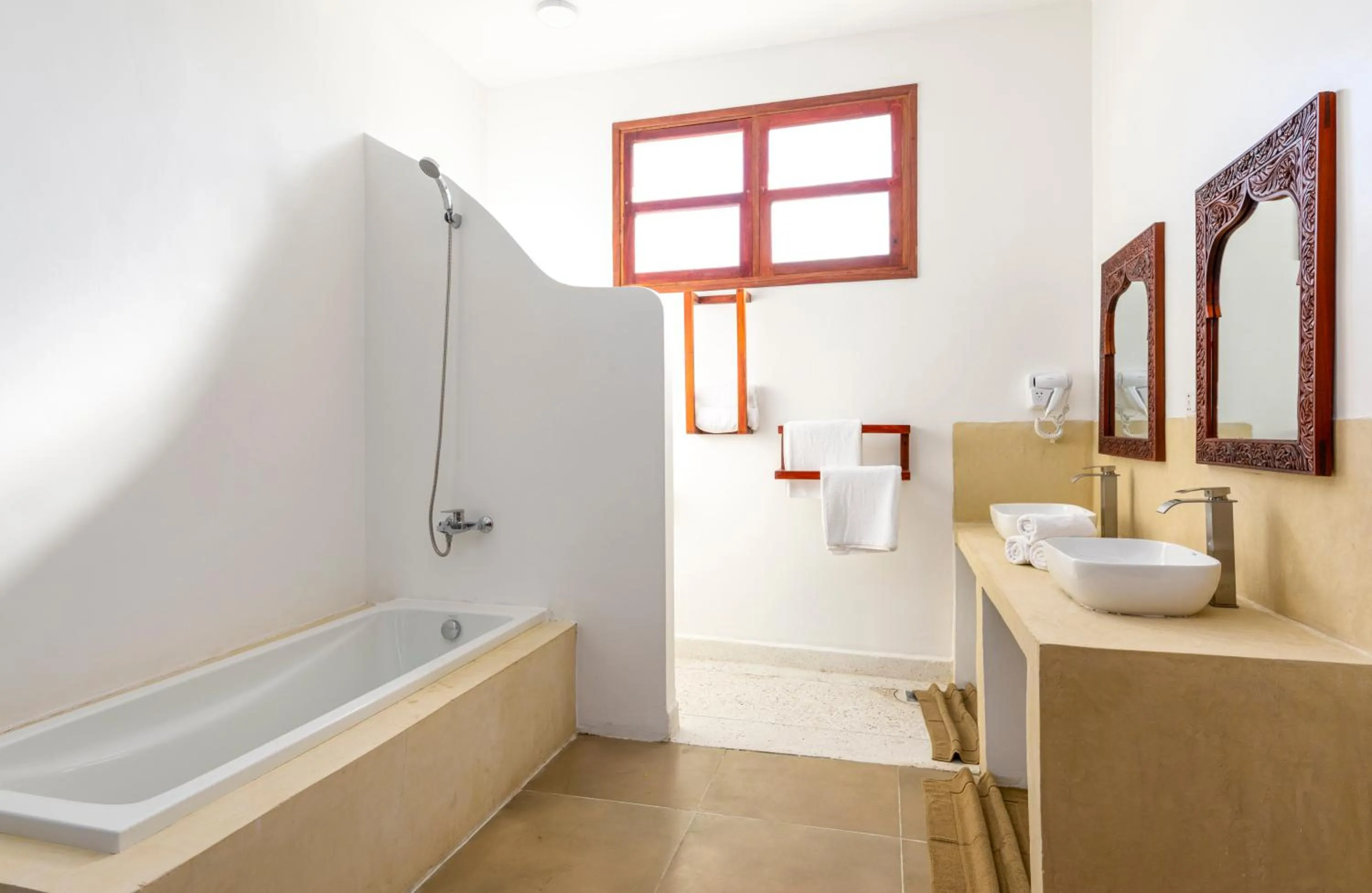 TASNEEM islamic luxury suites