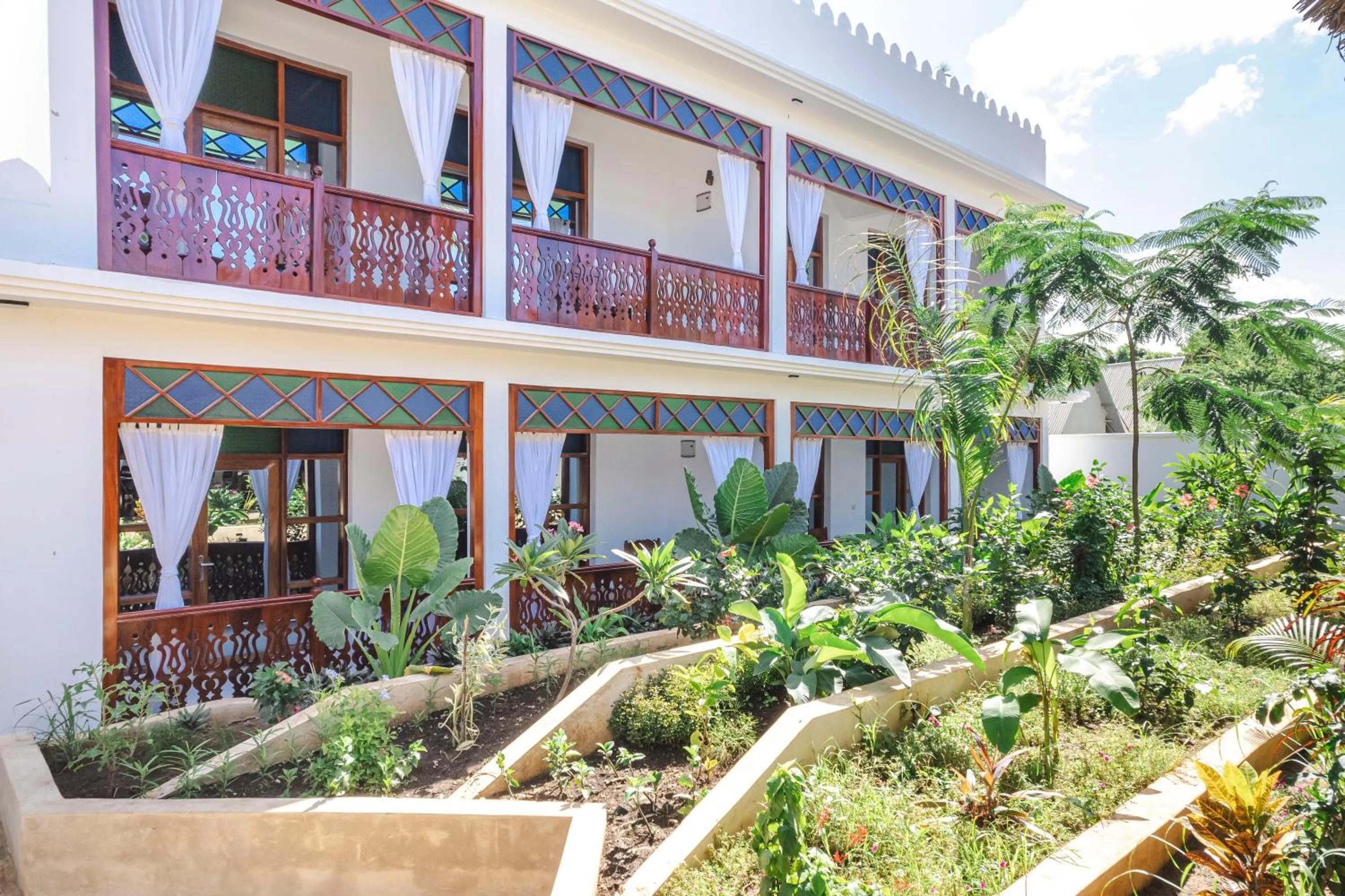 Garden in TASNEEM islamic luxury suites