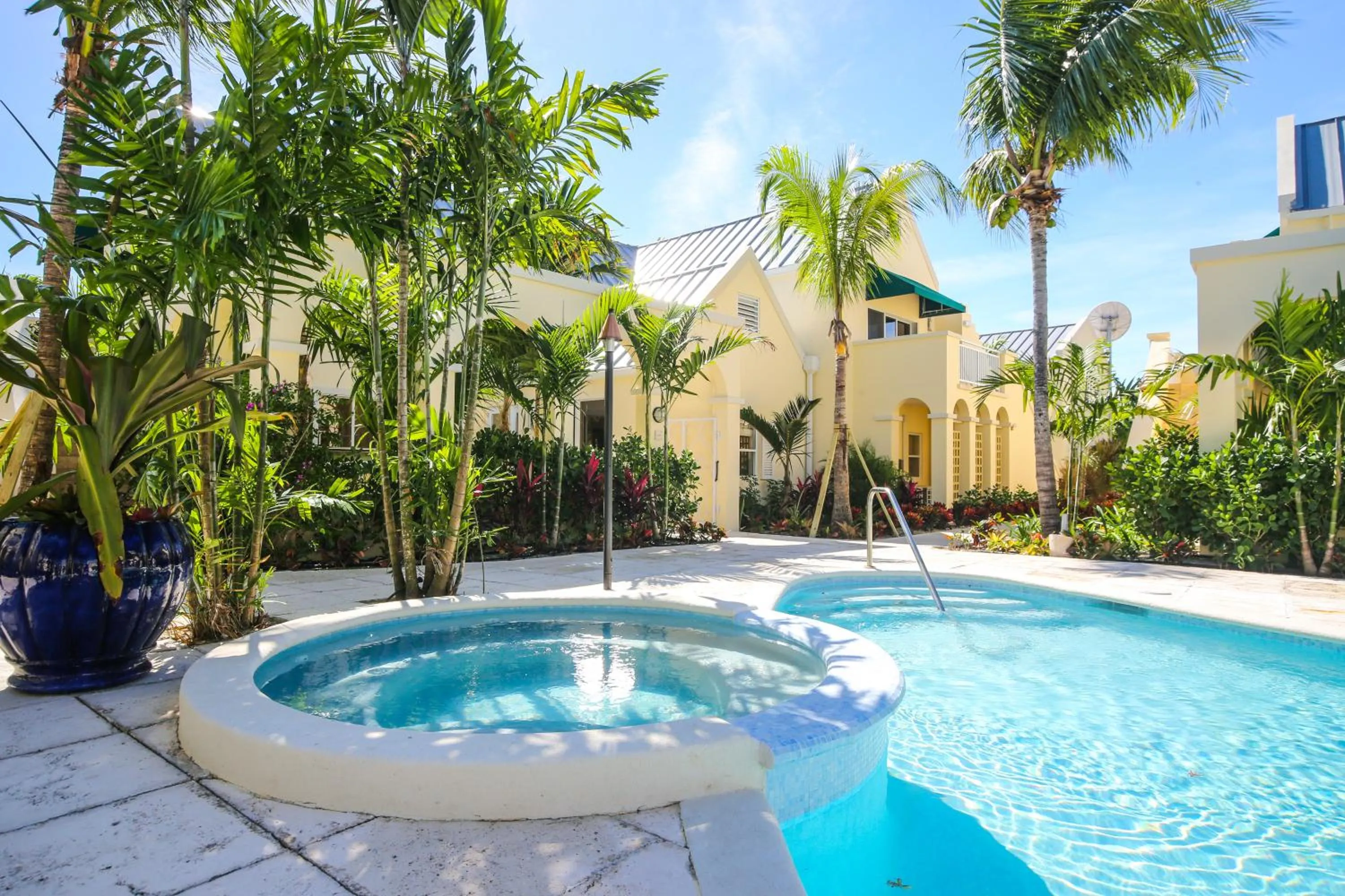 Bungalows at Windsong on the Reef
