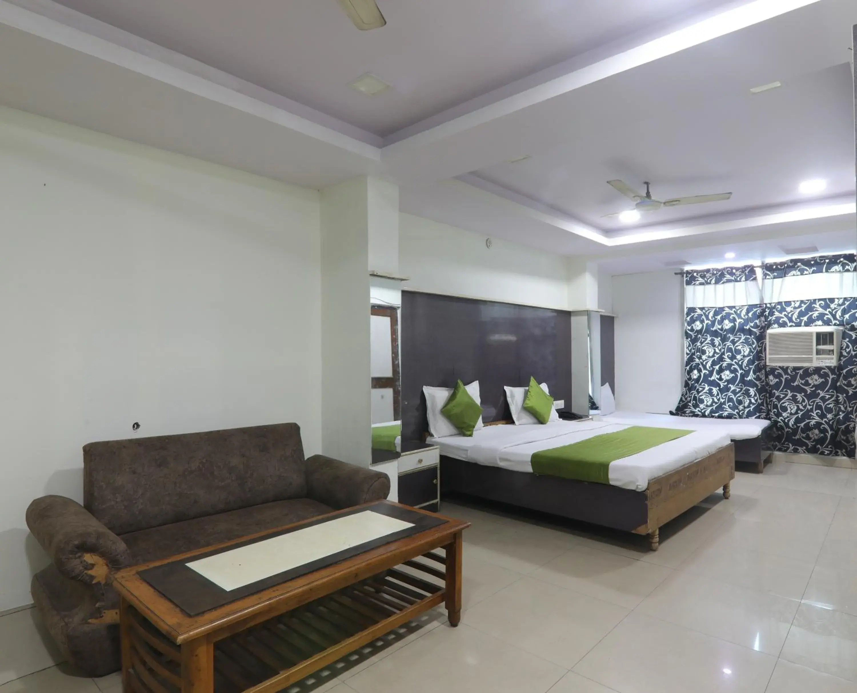 Deluxe Double Room - single occupancy in Hotel Dayal Deluxe Double Room - single occupancy in Hotel Dayal
