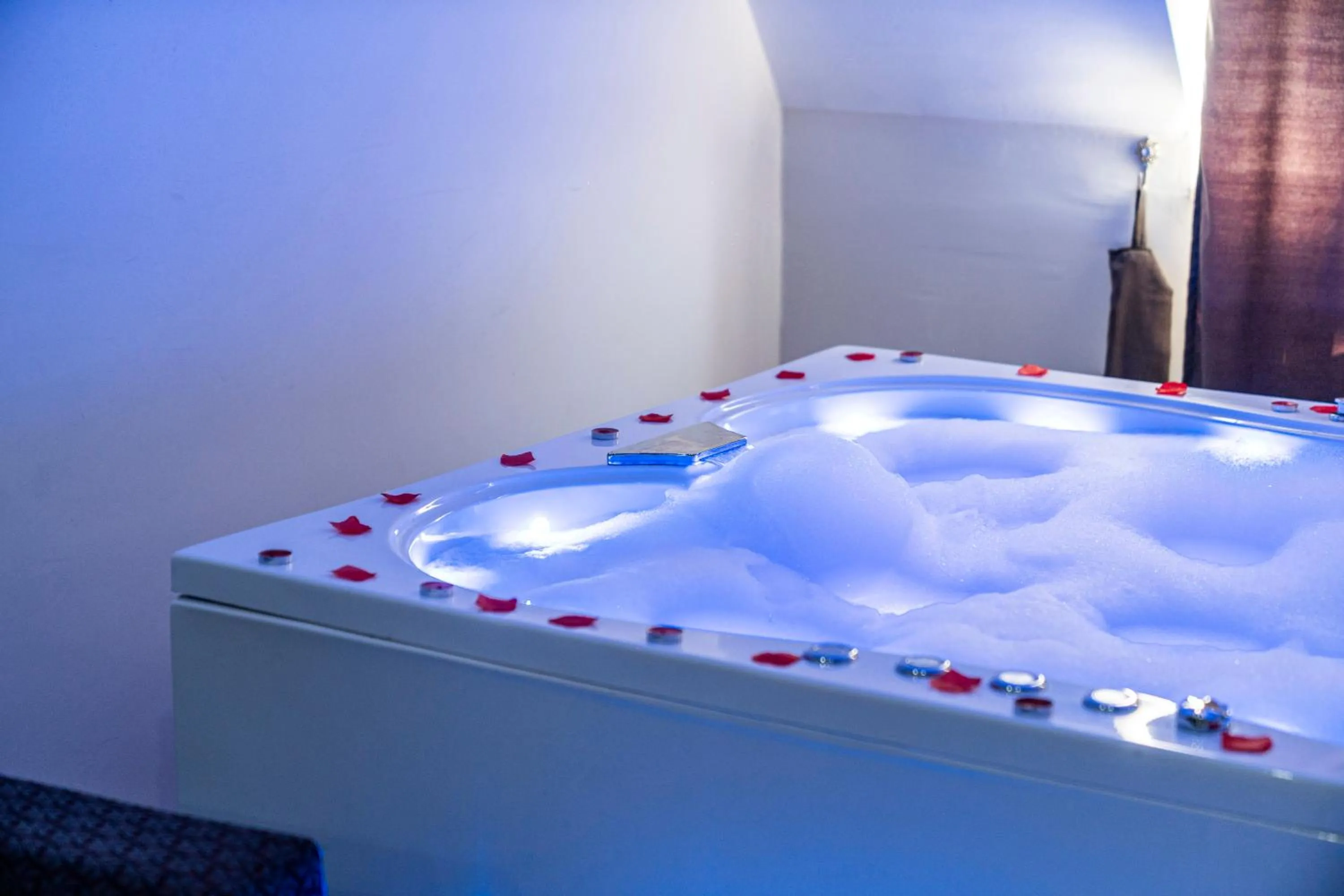 Bath in AYYA SUİT HOTEL