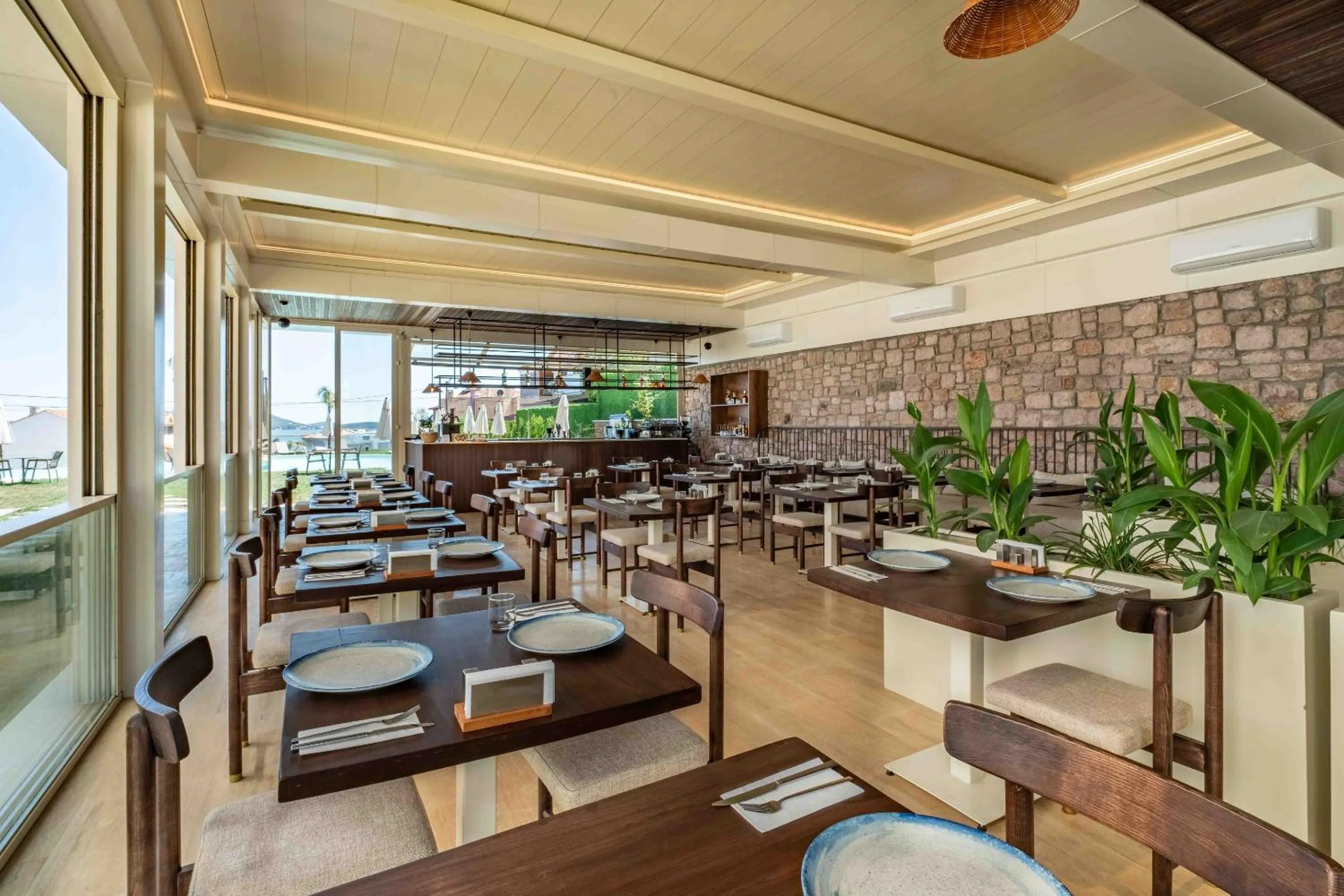 Restaurant/places to eat in Joon Cunda