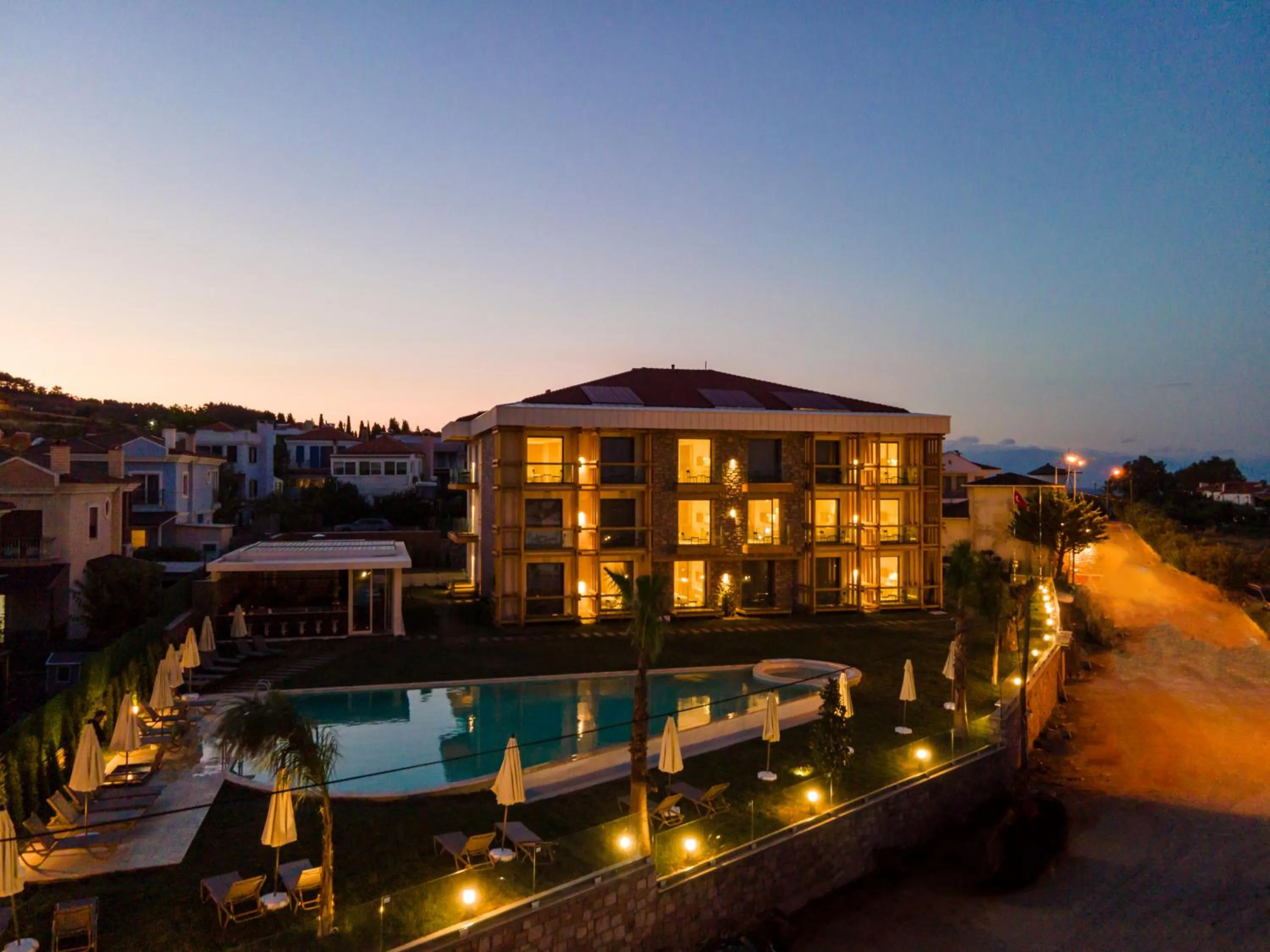 Property building in Joon Cunda