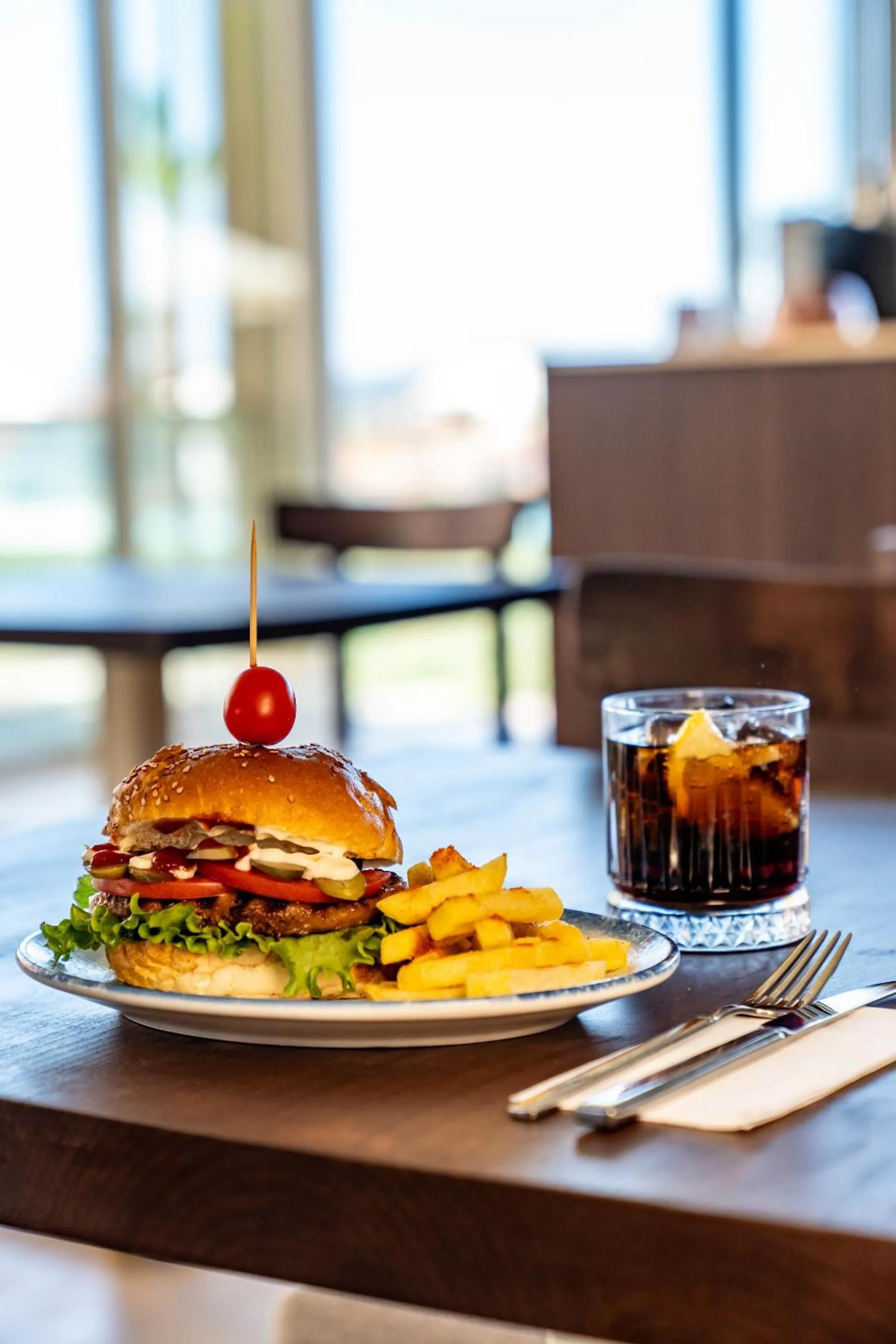 Restaurant/places to eat in Joon Cunda