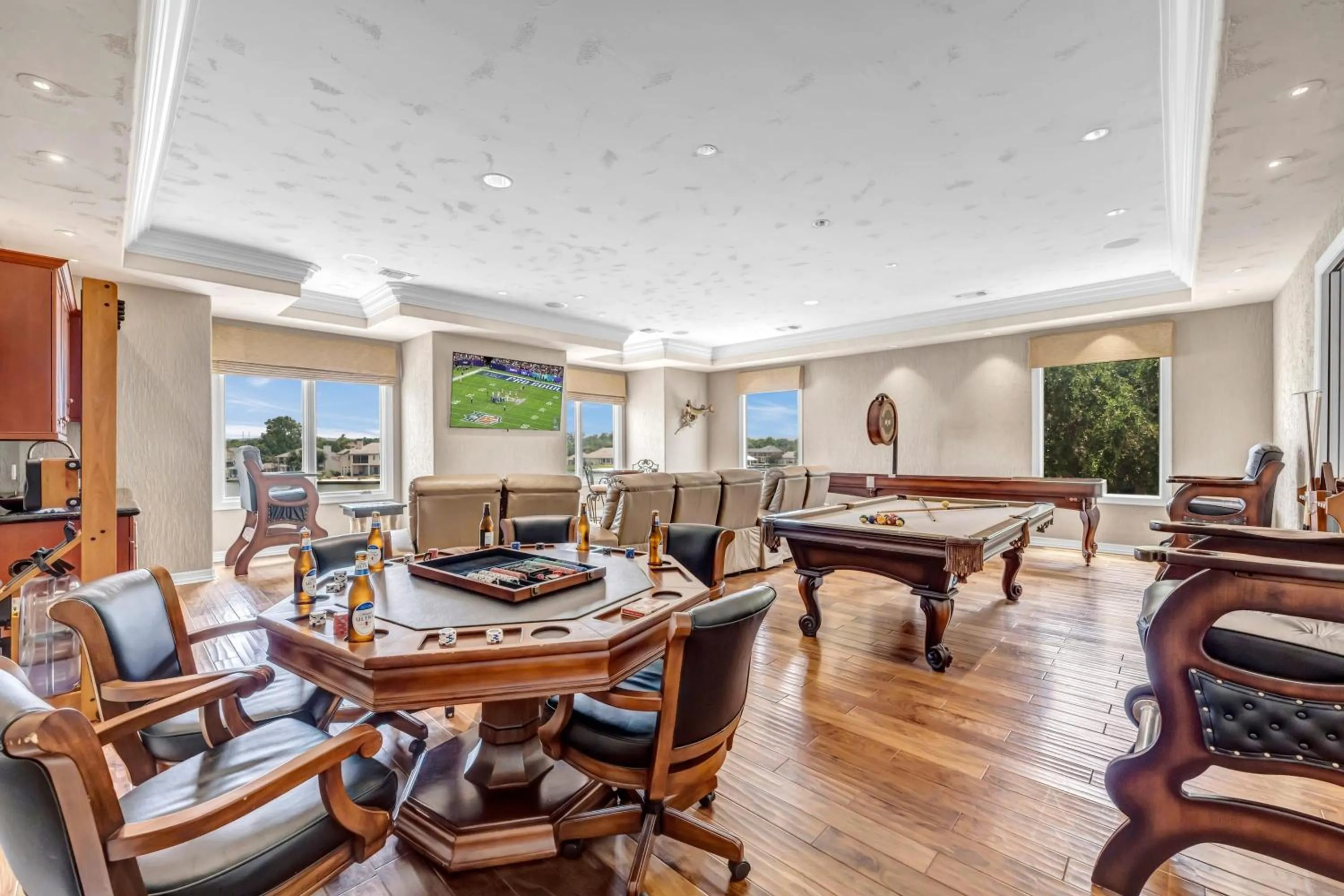 The Villa on Matern New Listing