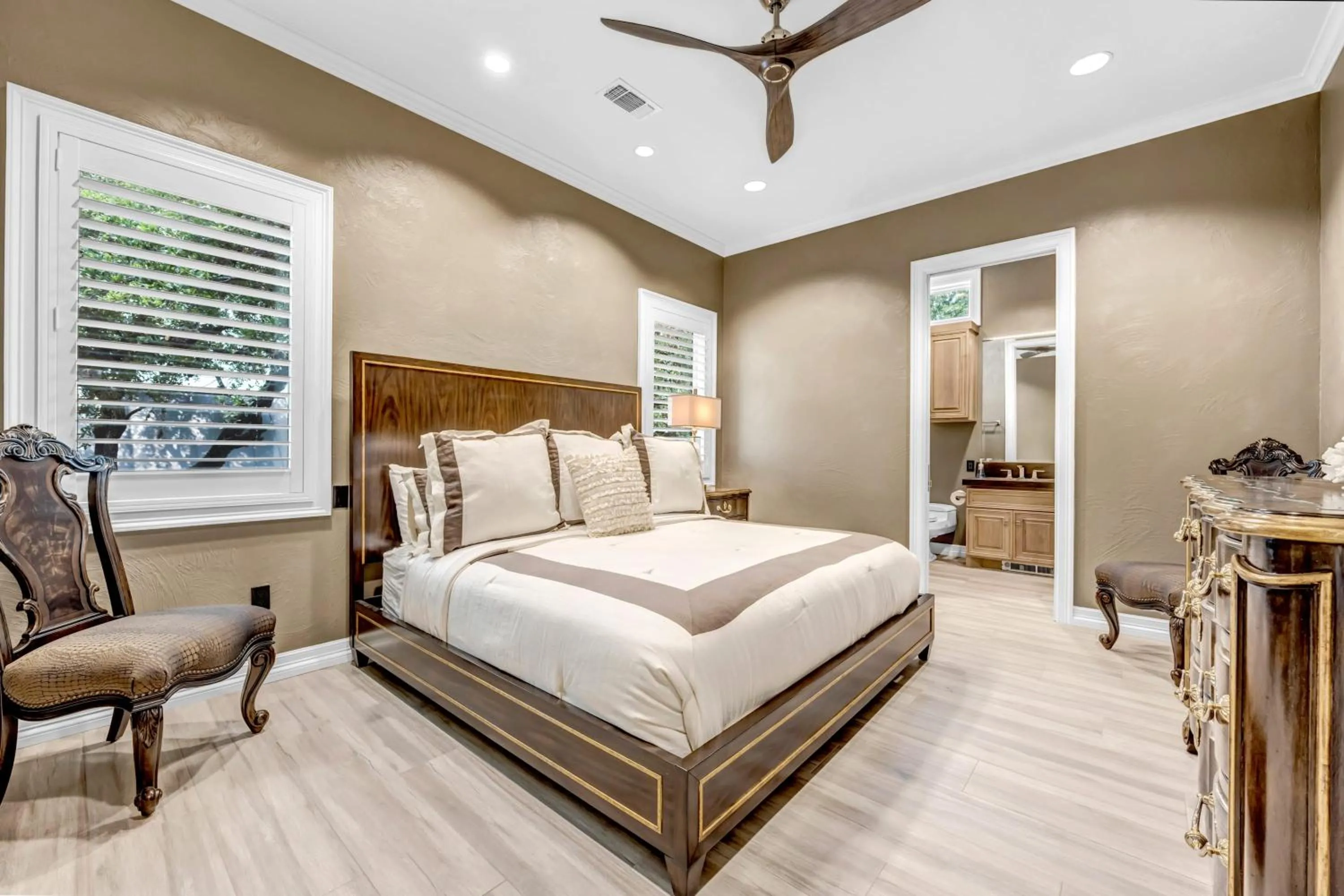 Bed in The Villa on Matern New Listing