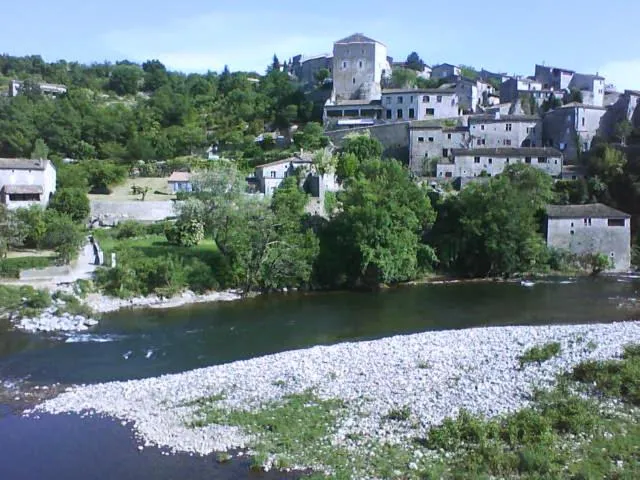 Nearby landmark in Hôtel Le Passage de Vallon