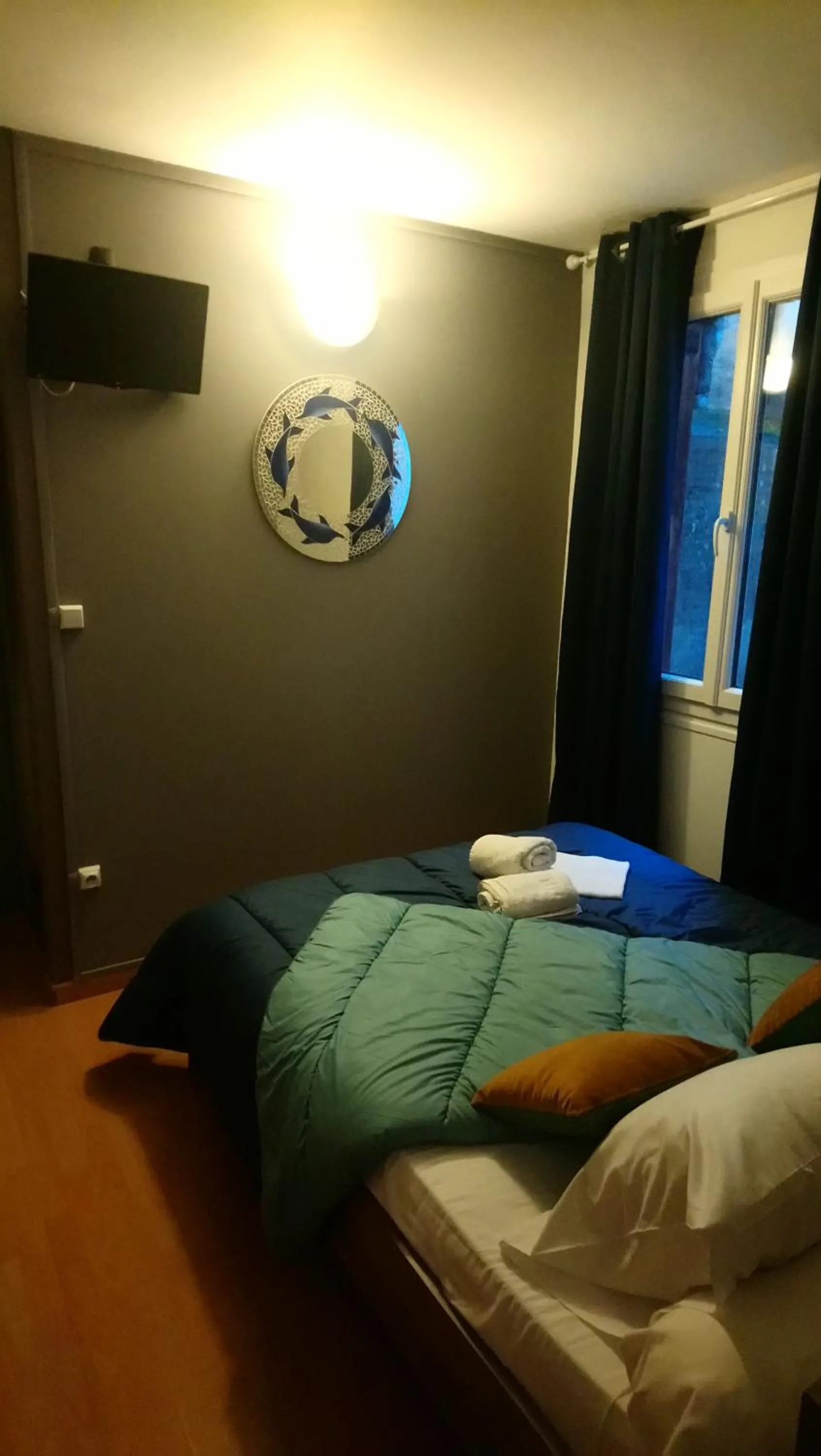 Bedroom, Bed in Hôtel Le Passage de Vallon