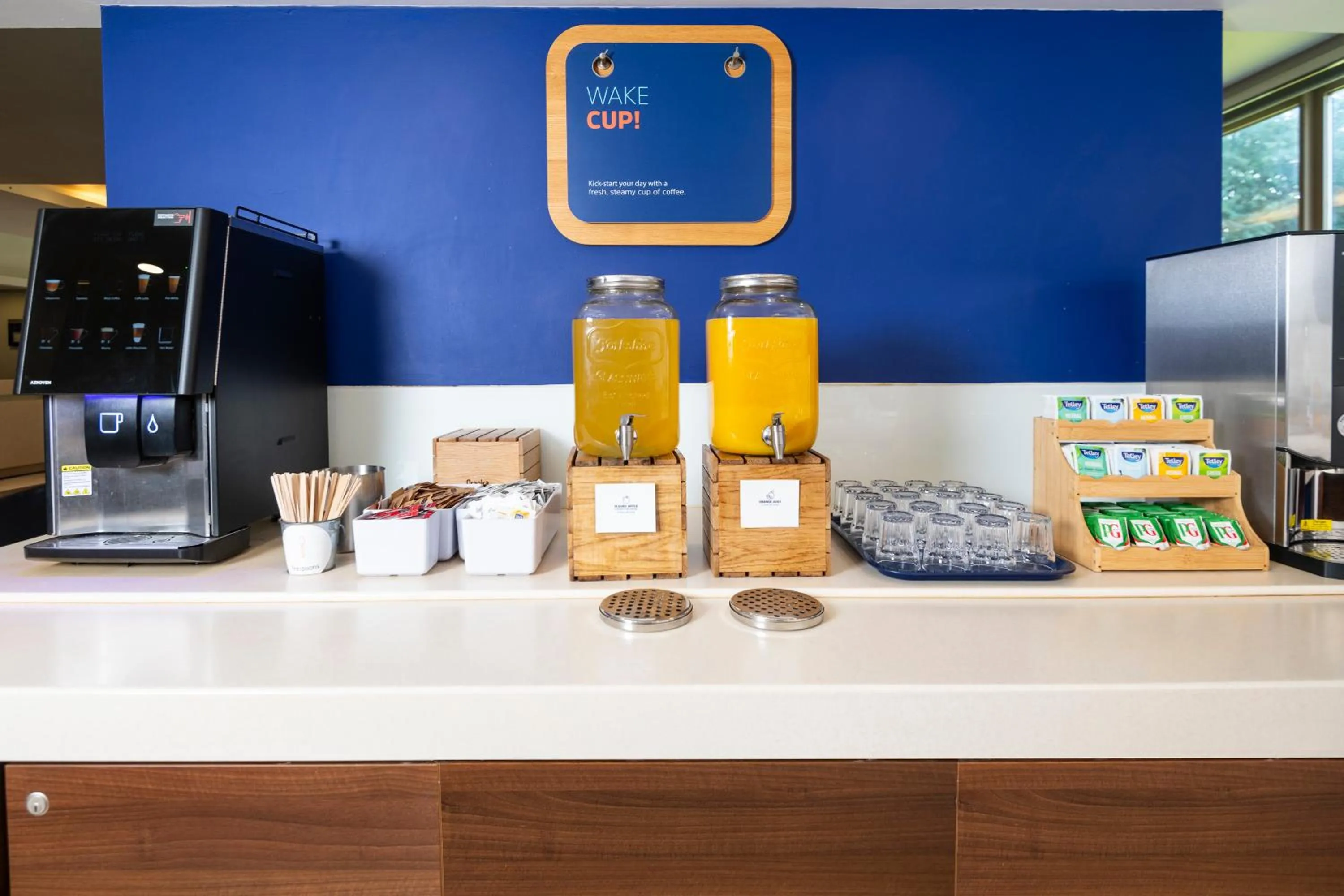 Breakfast in Holiday Inn Express London - Dartford by IHG