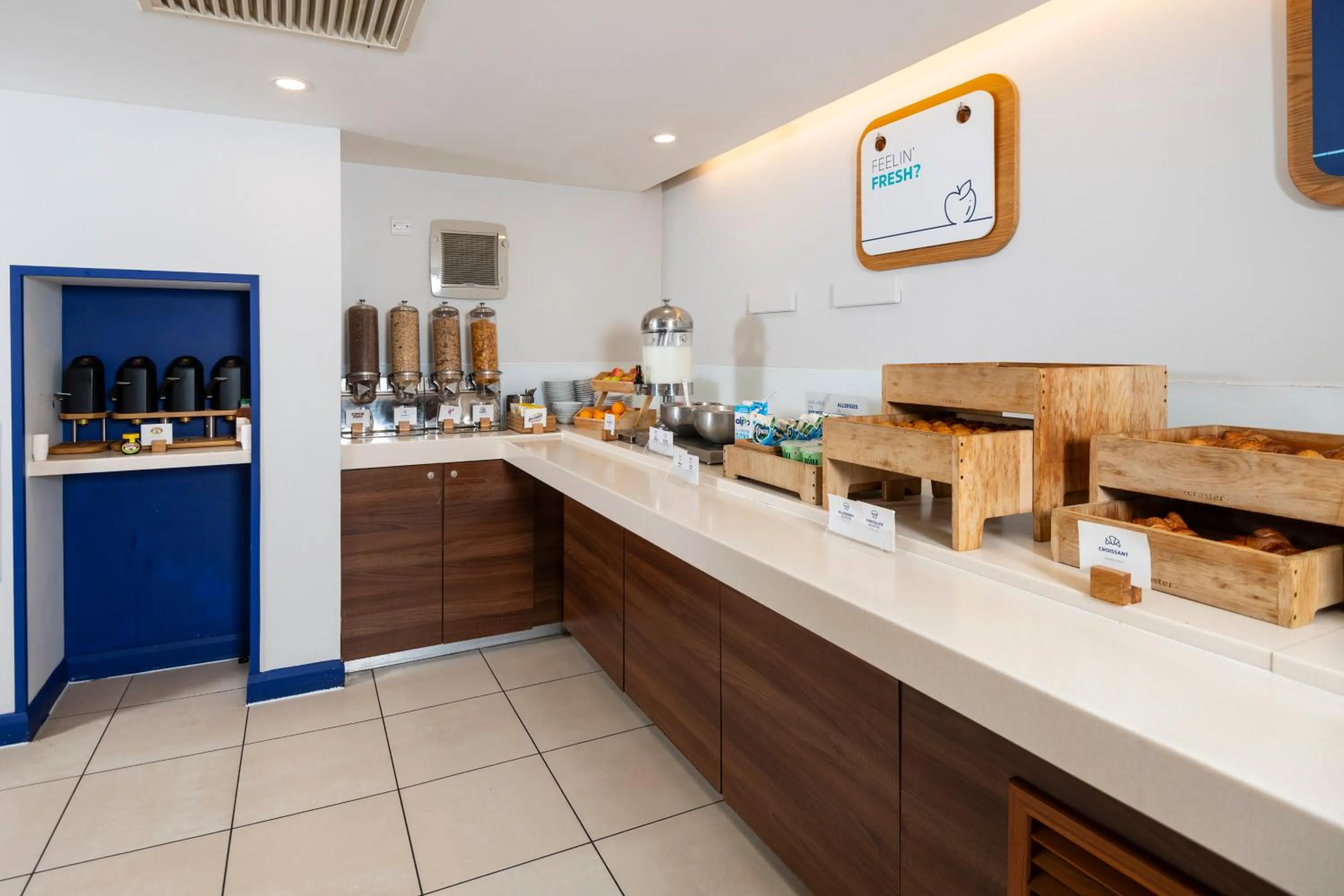 Breakfast in Holiday Inn Express London - Dartford by IHG