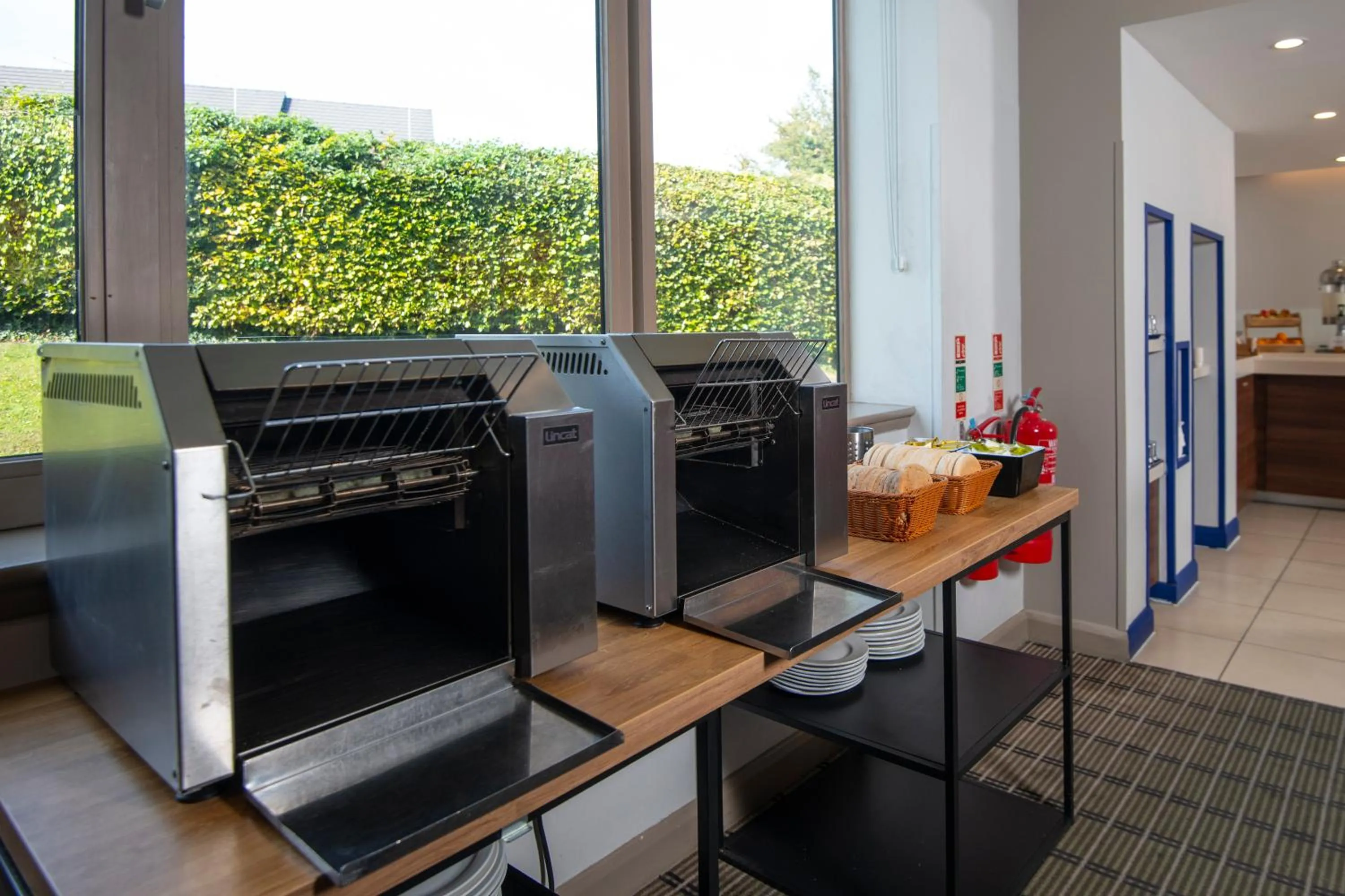 Breakfast in Holiday Inn Express London - Dartford by IHG