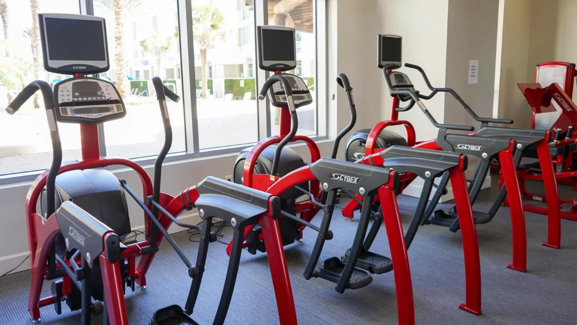 Fitness centre/facilities in Sapphire 1706