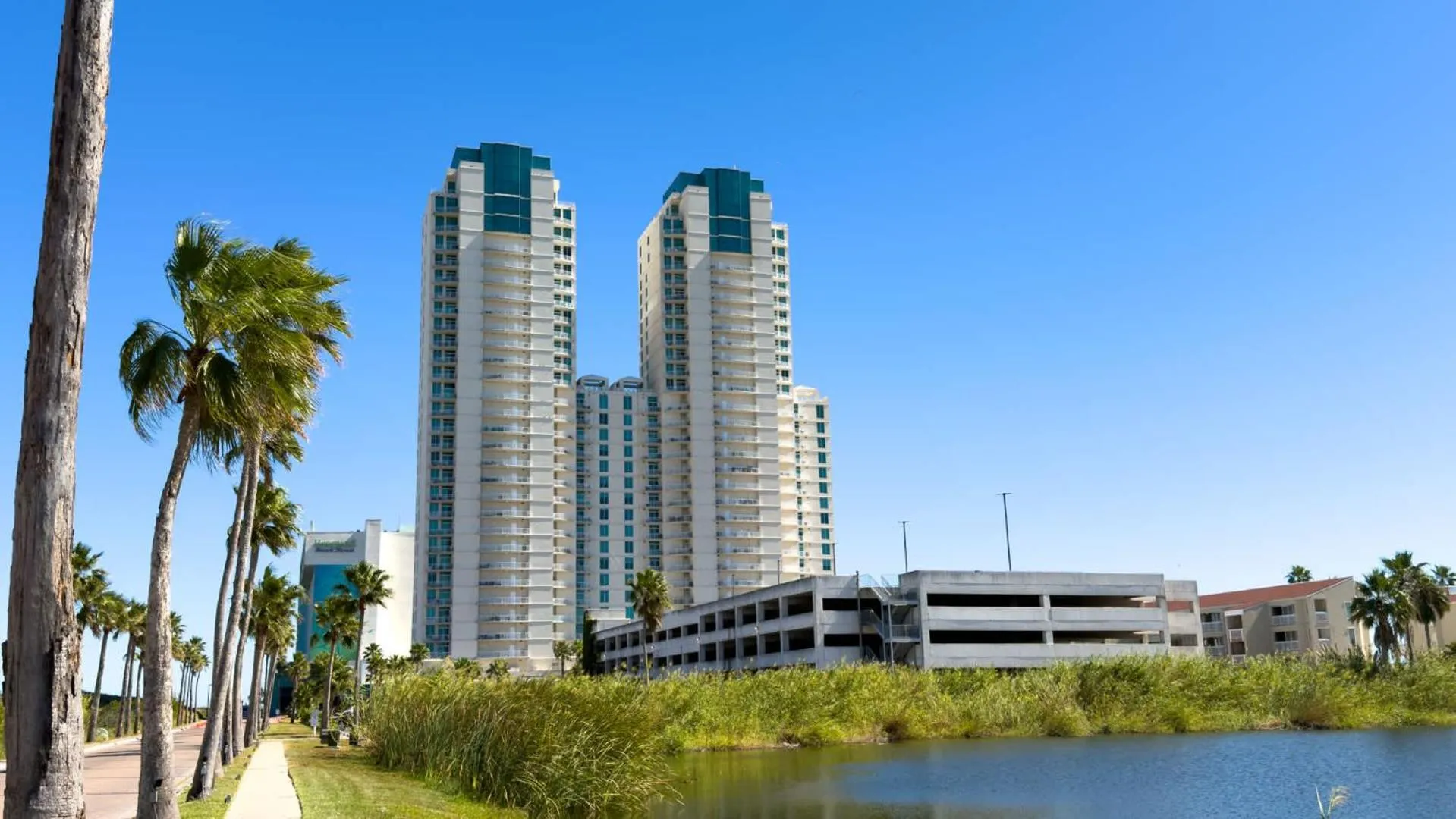 Nearby landmark in Sapphire 1706