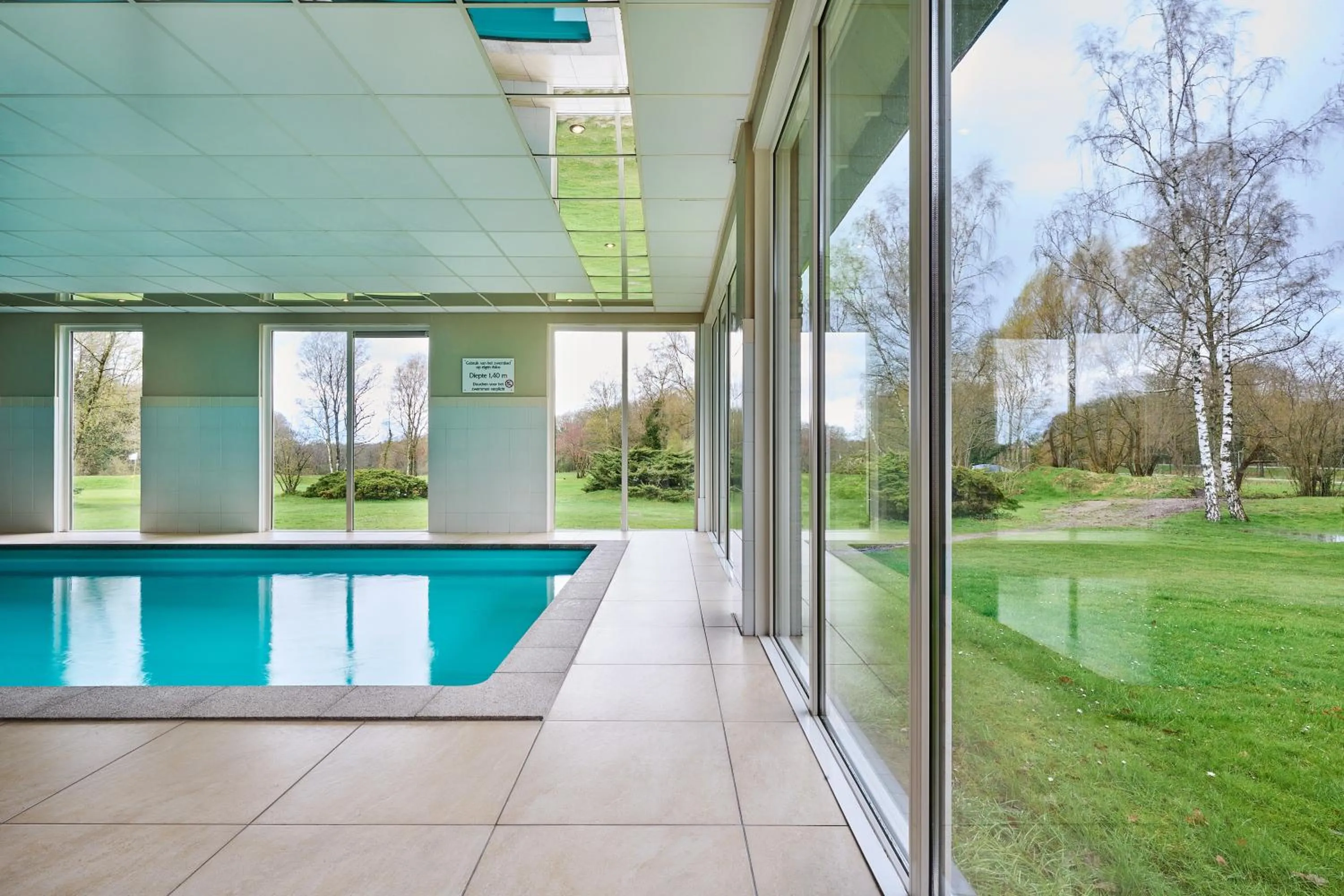 Swimming pool in Hotel 't Kruisselt