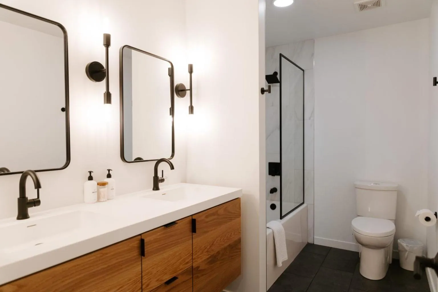 Shower in Nature Link Resorts