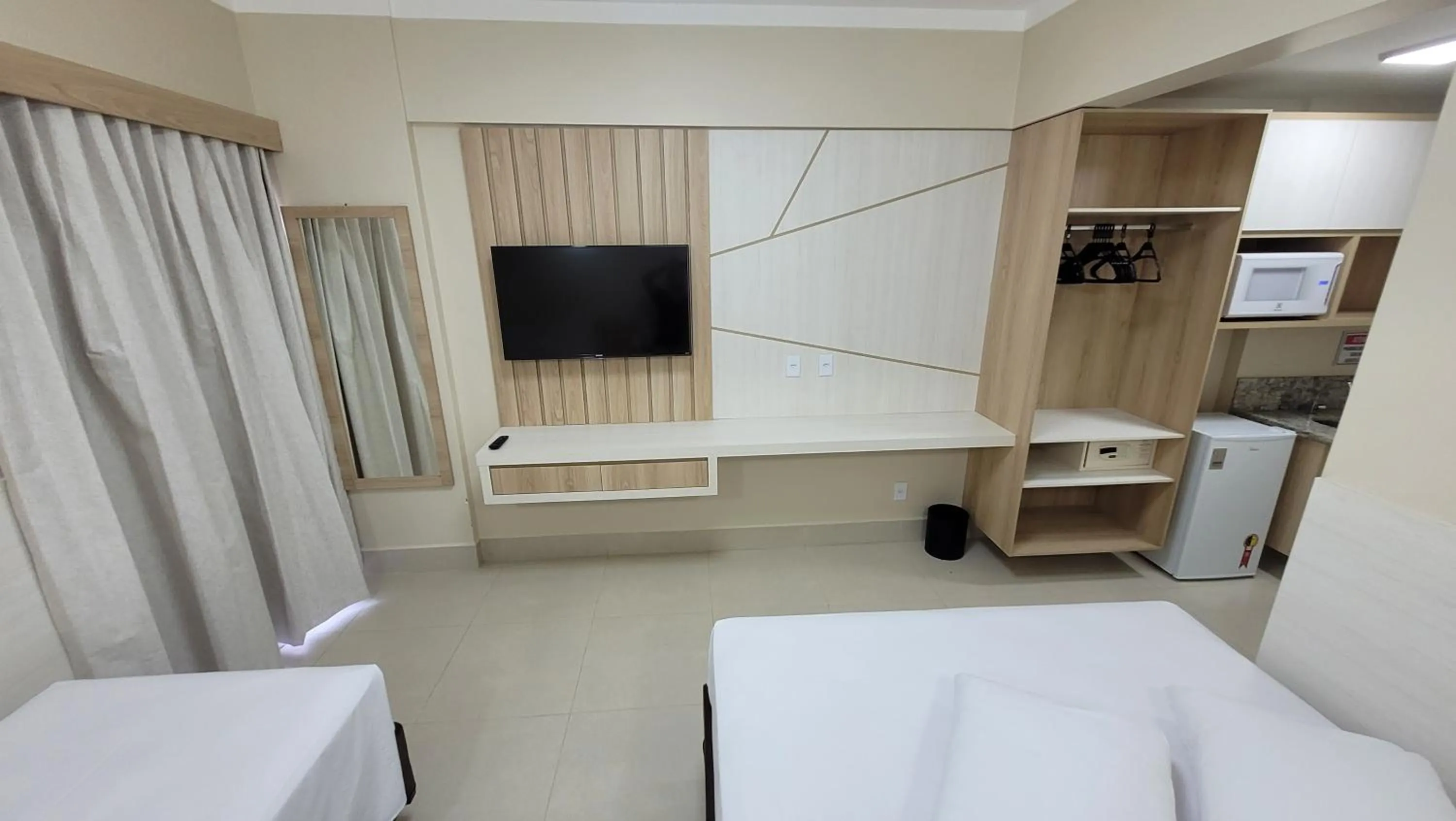 Photo of the whole room, Bed in Spazzio Diroma Hospedagem com acesso gratuito no Acqua Park