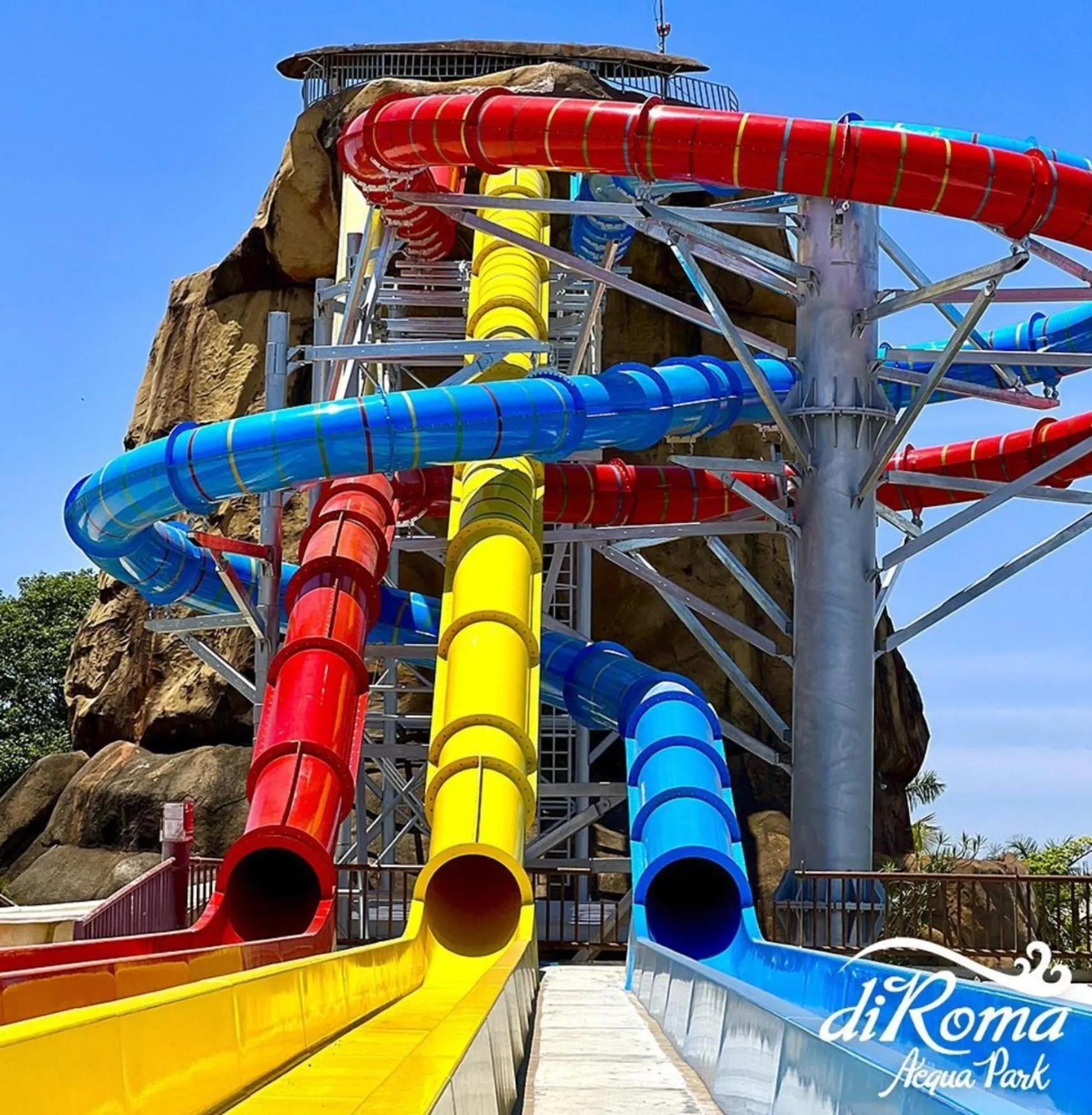 Aqua park in Spazzio Diroma Hospedagem com acesso gratuito no Acqua Park