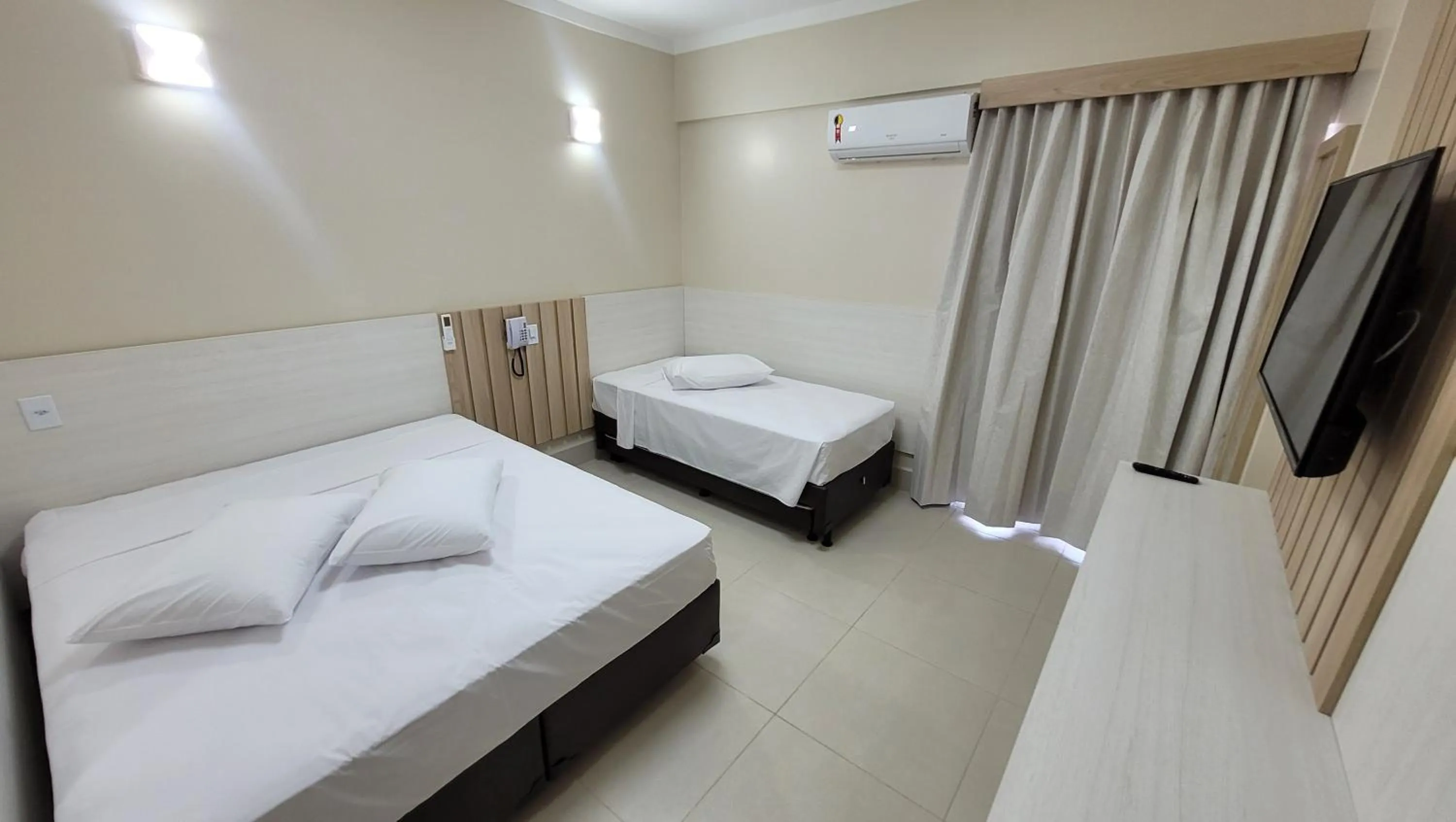 Bed in Spazzio Diroma Hospedagem com acesso gratuito no Acqua Park