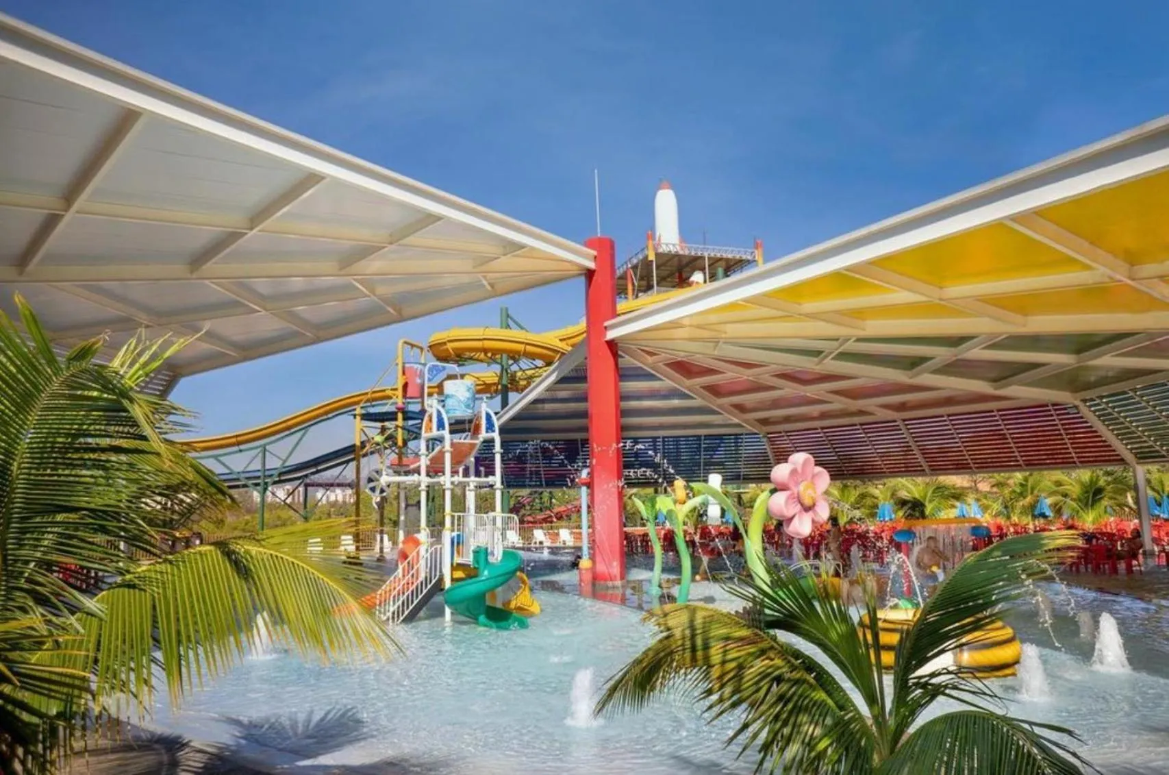 Aqua park in Spazzio Diroma Hospedagem com acesso gratuito no Acqua Park
