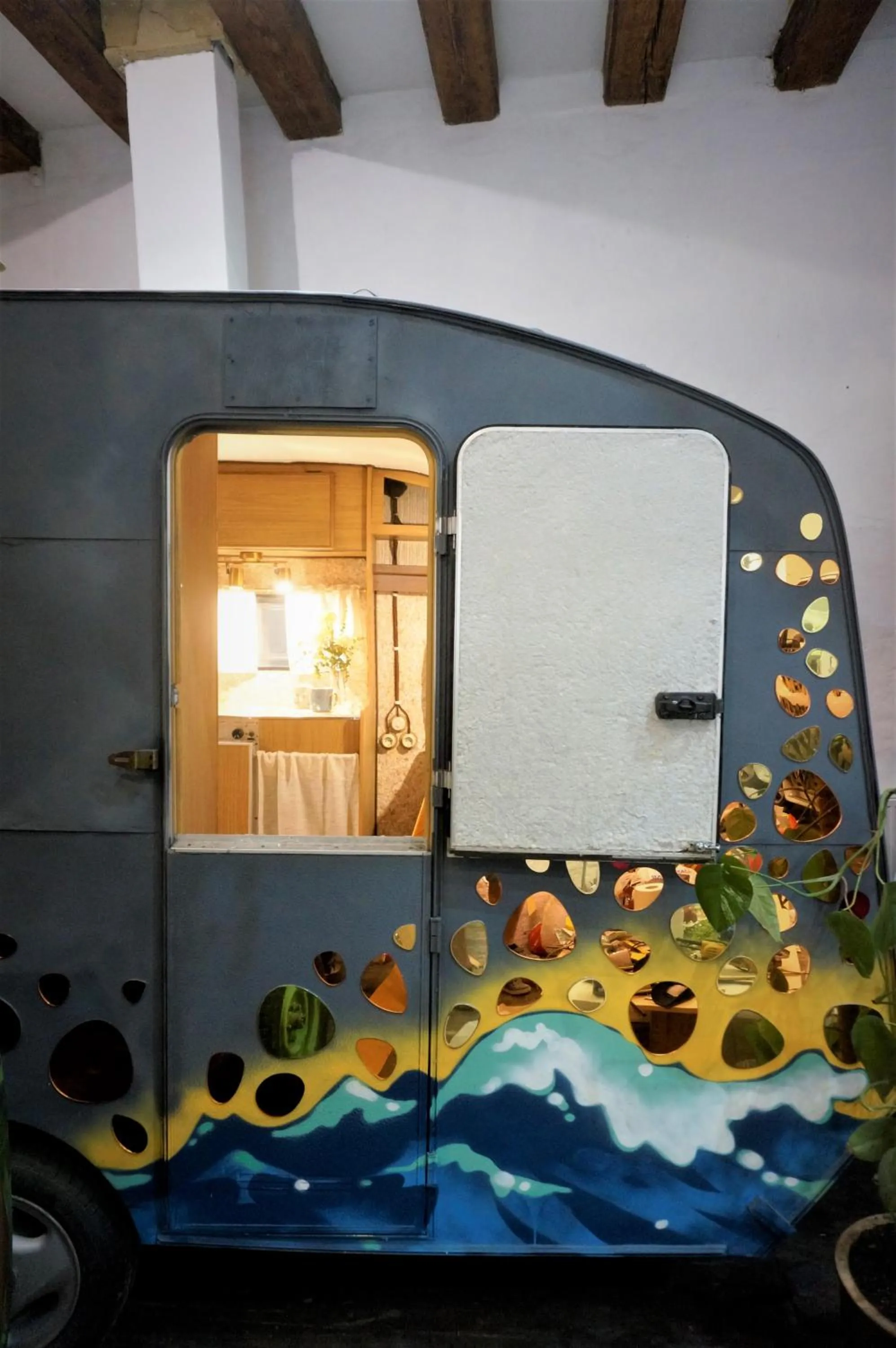 Urban Van Glamping Riga