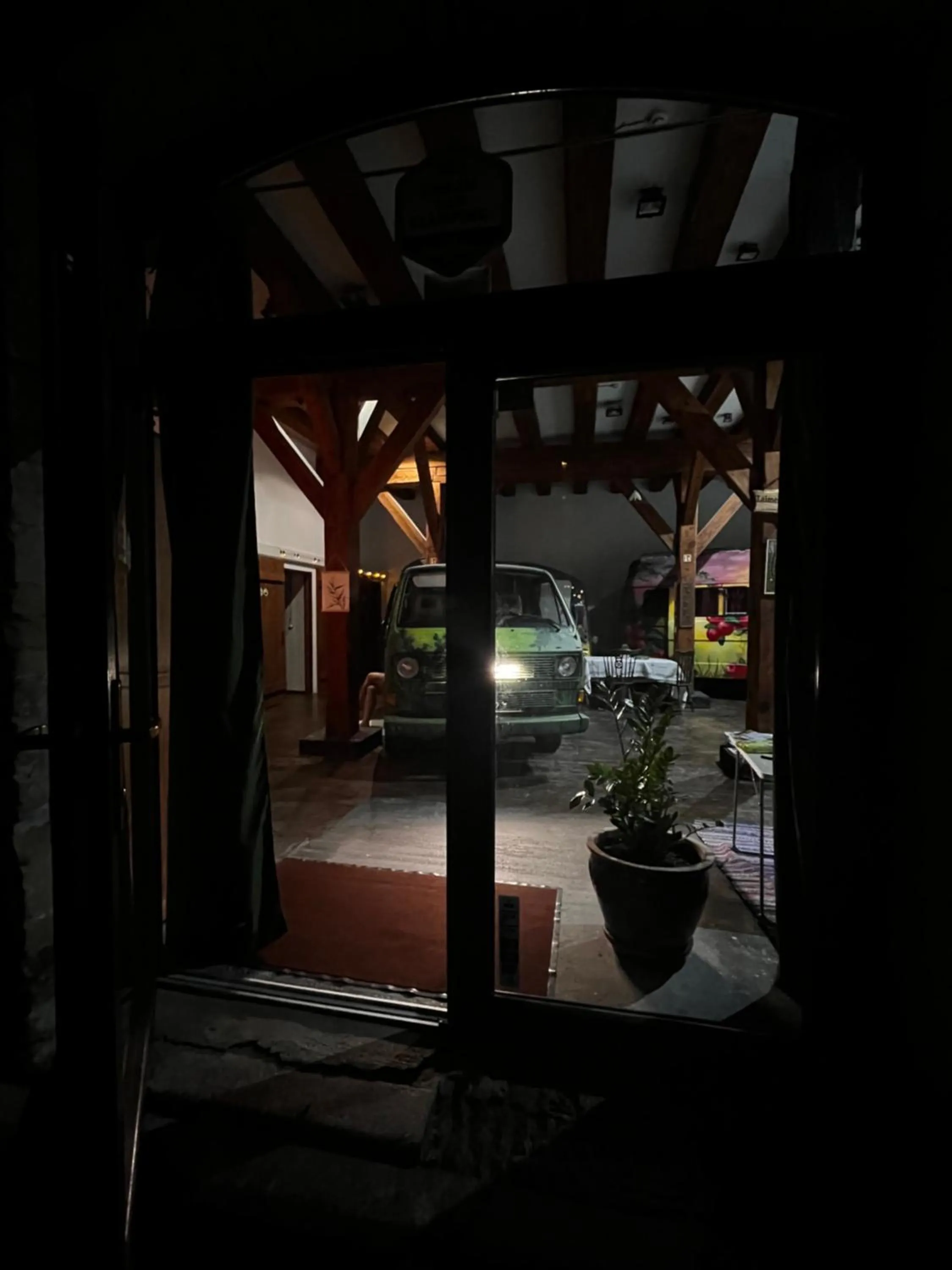 Urban Van Glamping Riga