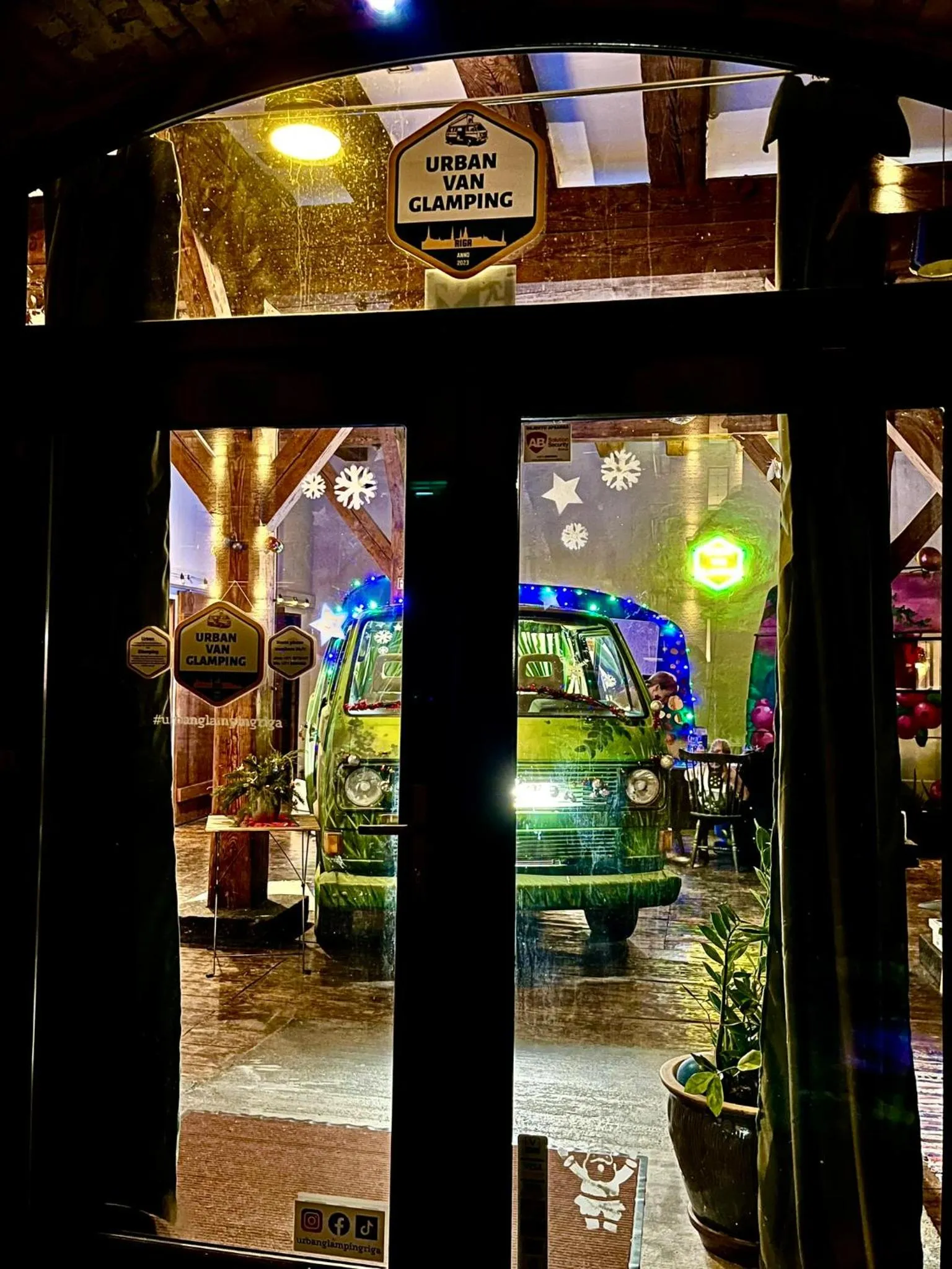 Urban Van Glamping Riga