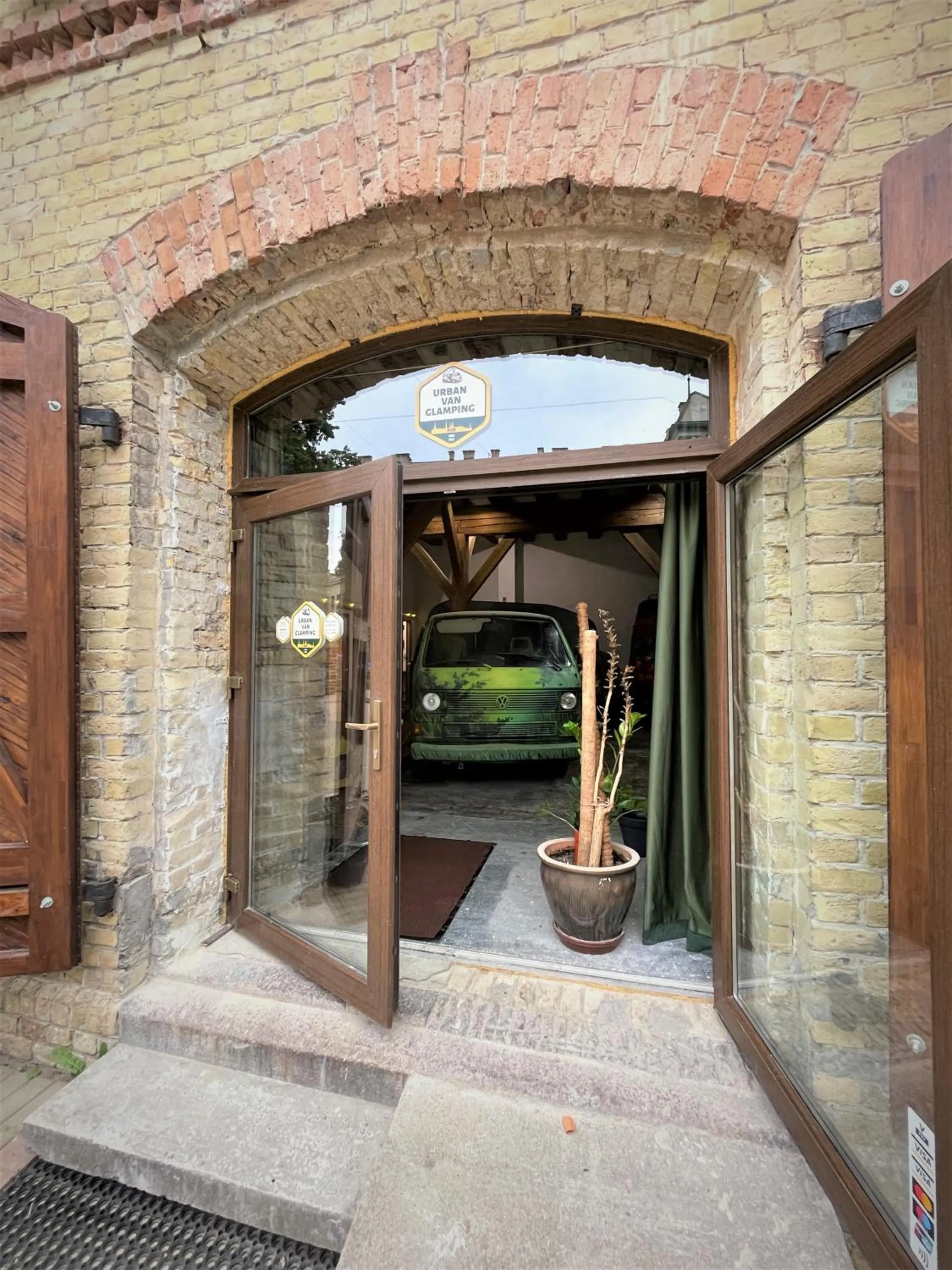 Urban Van Glamping Riga