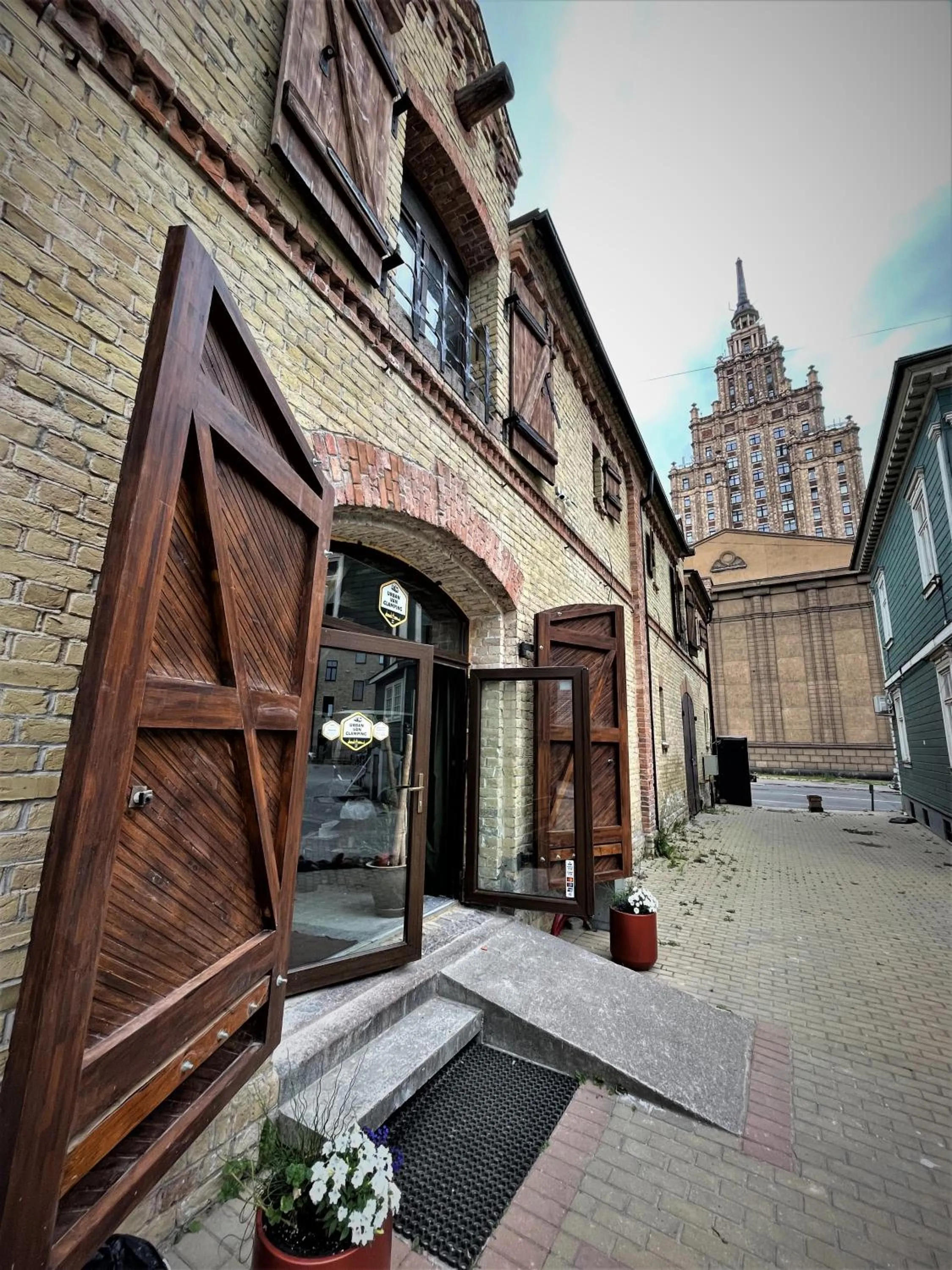 Urban Van Glamping Riga