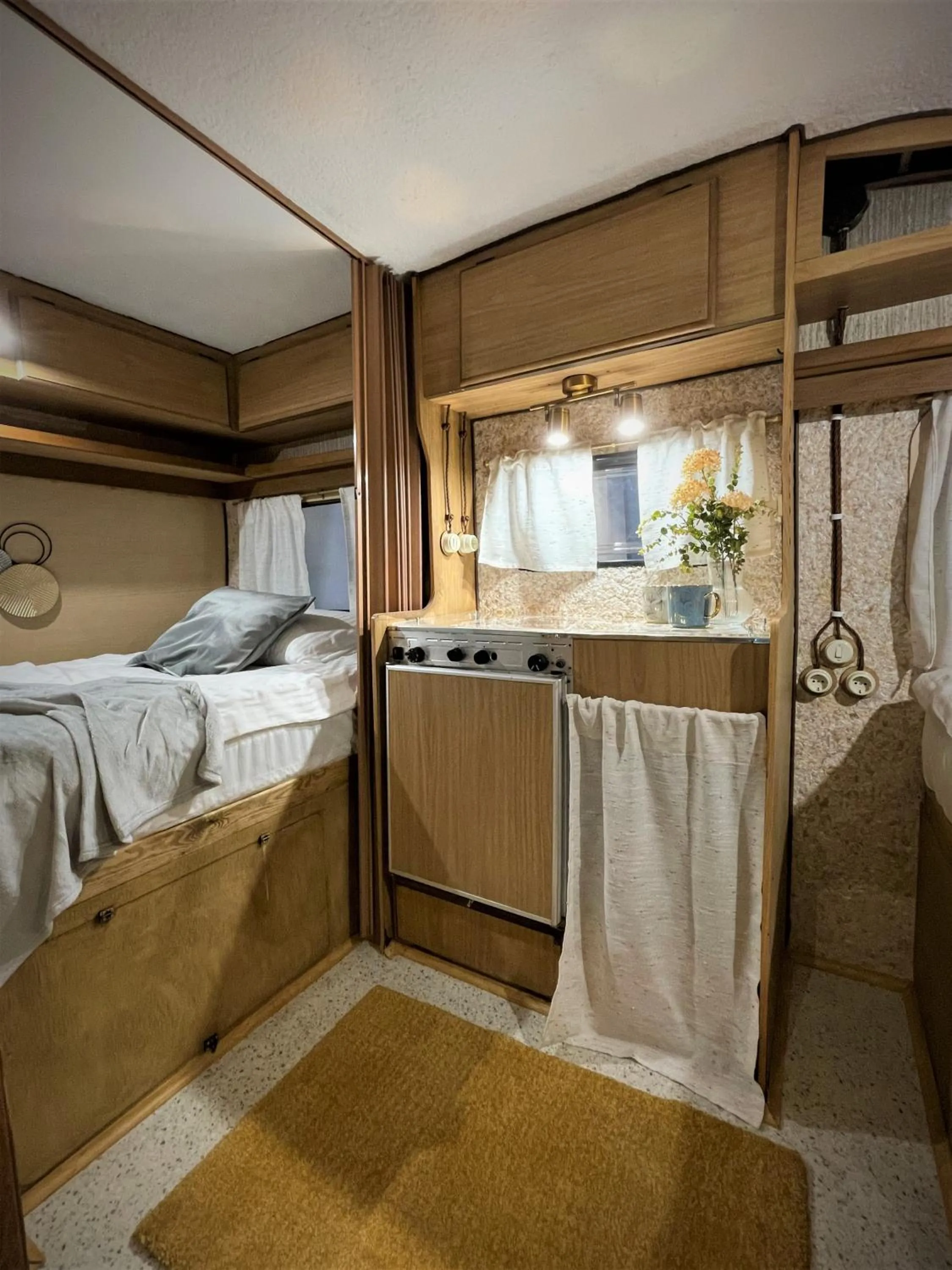 Urban Van Glamping Riga