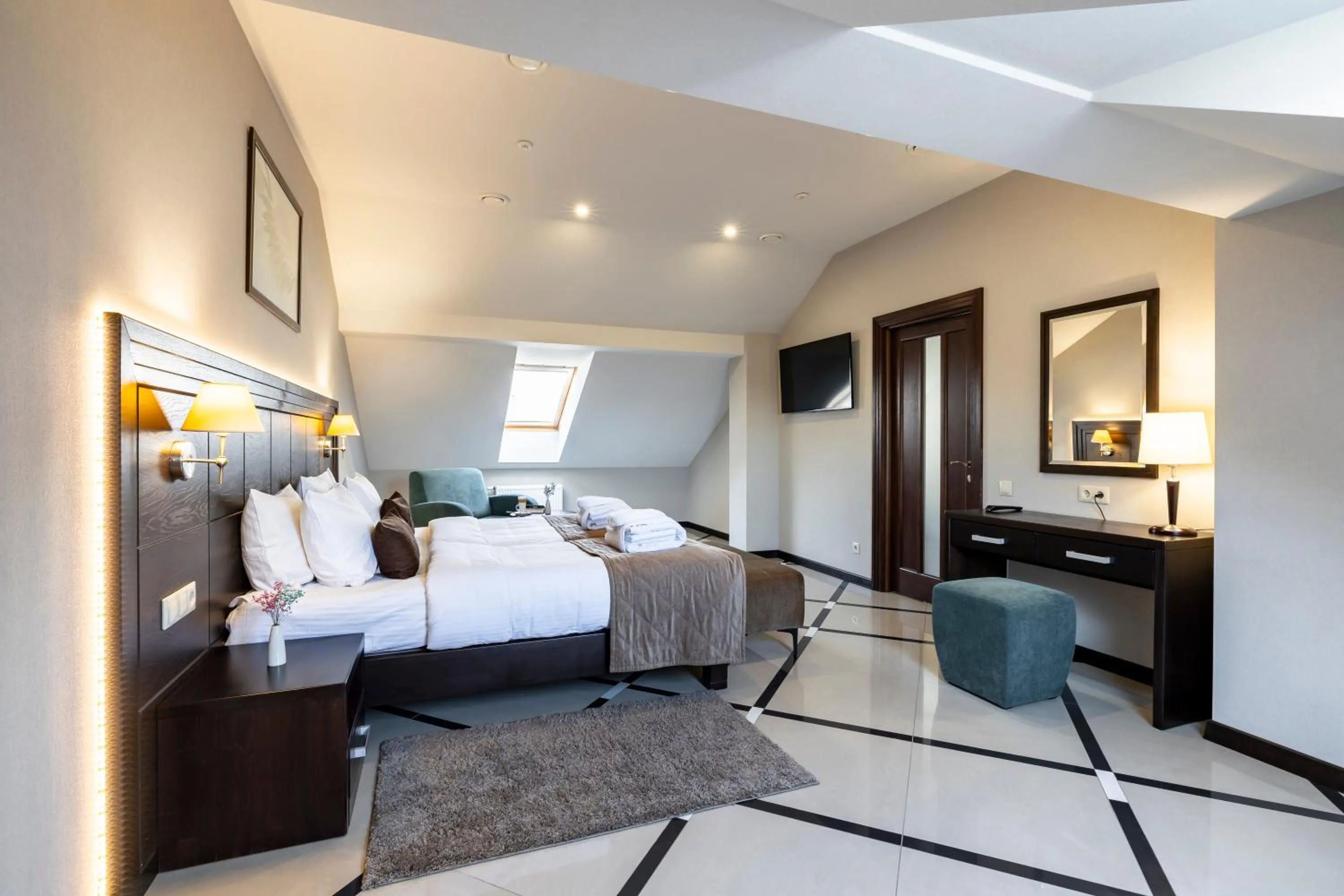 Bedroom, Bed in Taurus Hotel & SPA