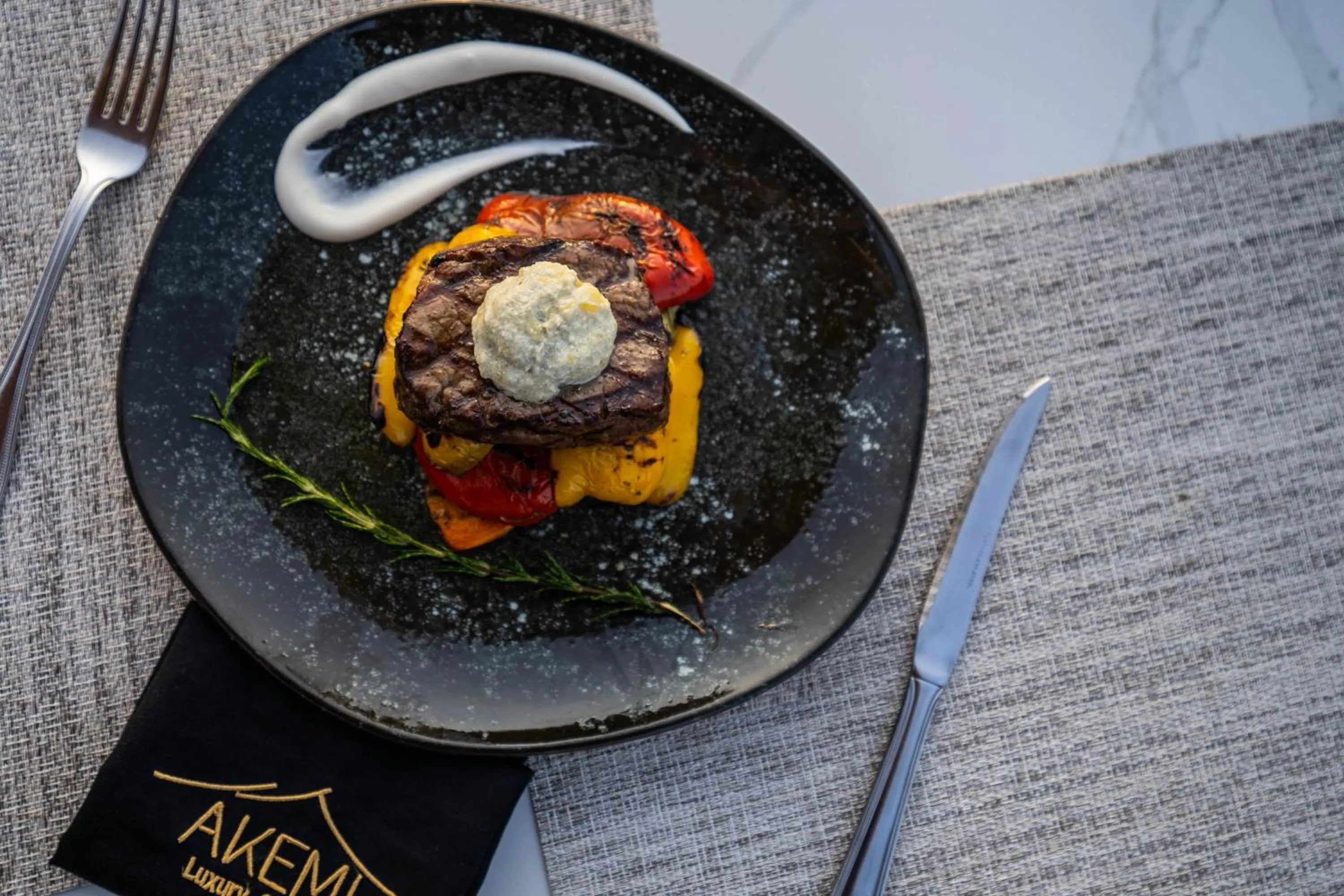 Meals in Royal Great Pyramid INN