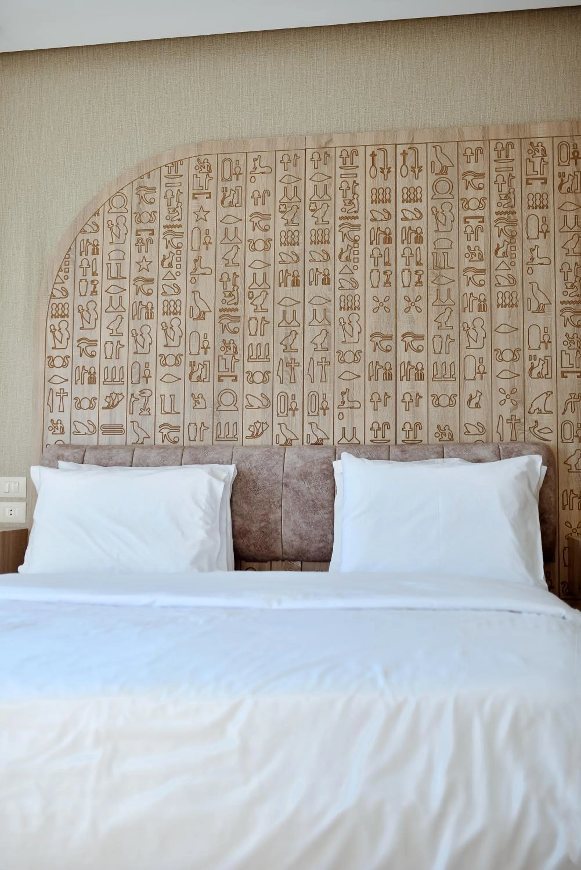 Bedroom, Bed in Royal Great Pyramid INN