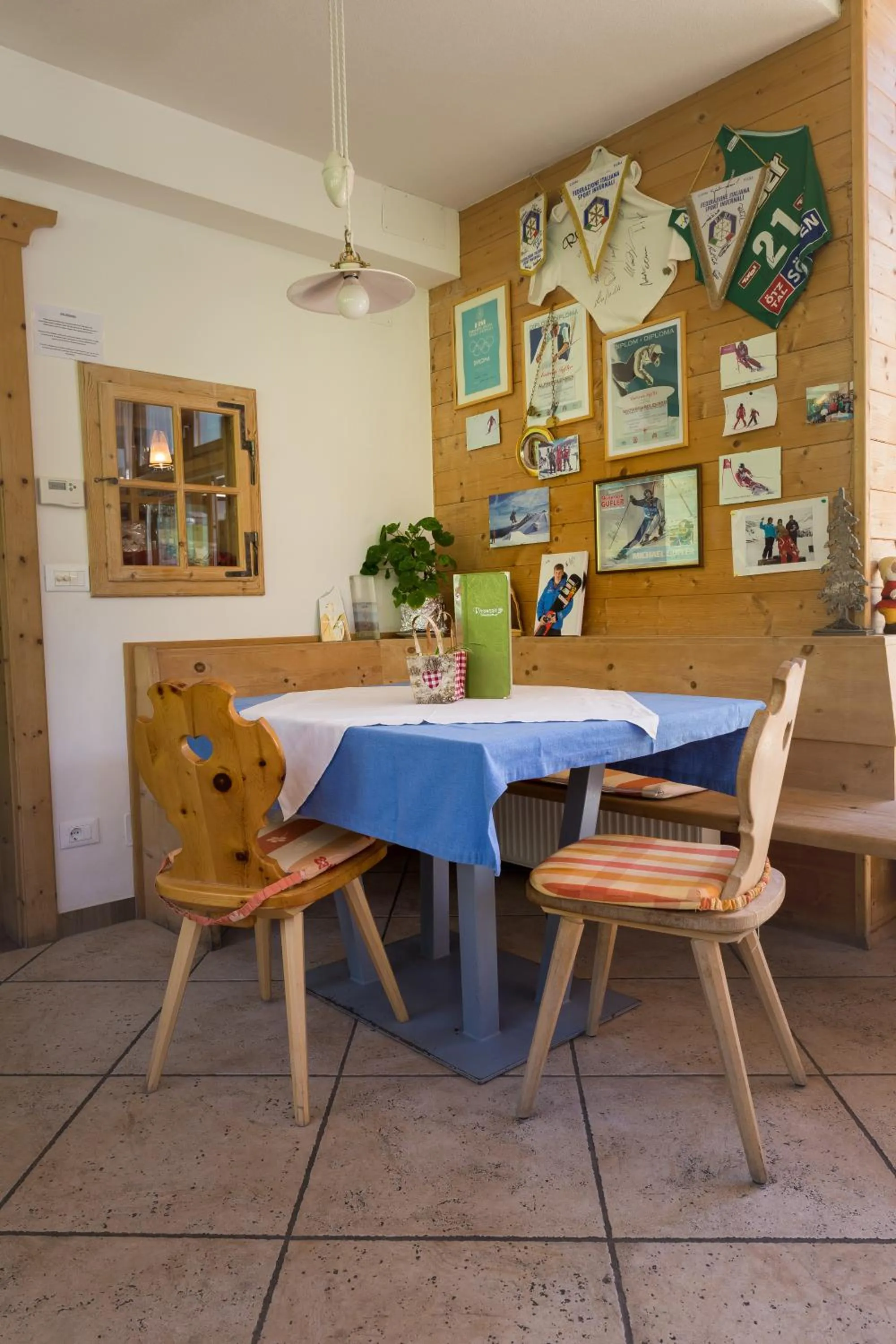 Restaurant/places to eat in Hotel Restaurant Rosmarie