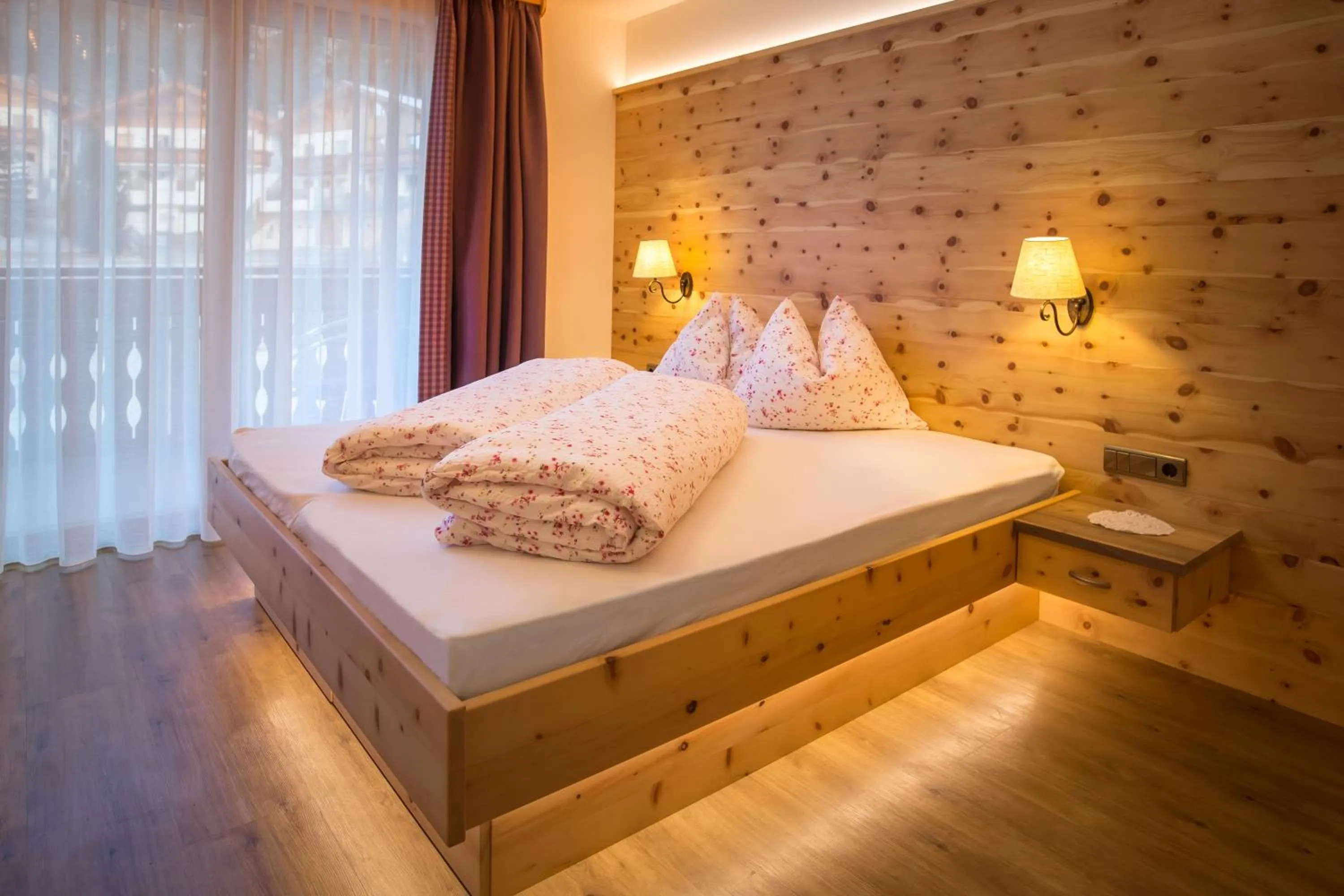 Photo of the whole room, Bed in Hotel Restaurant Rosmarie