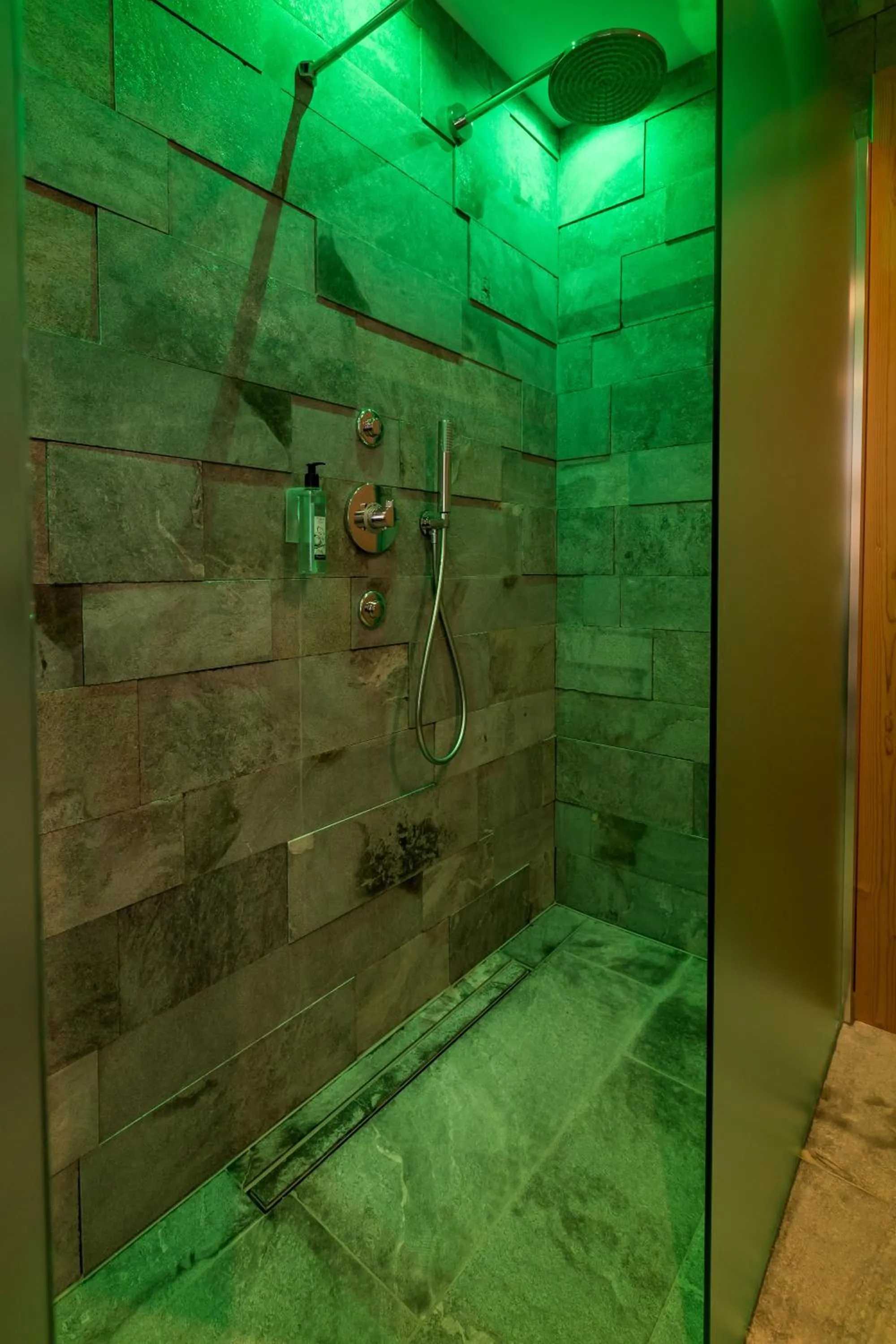 Spa and wellness centre/facilities in Hotel Restaurant Rosmarie