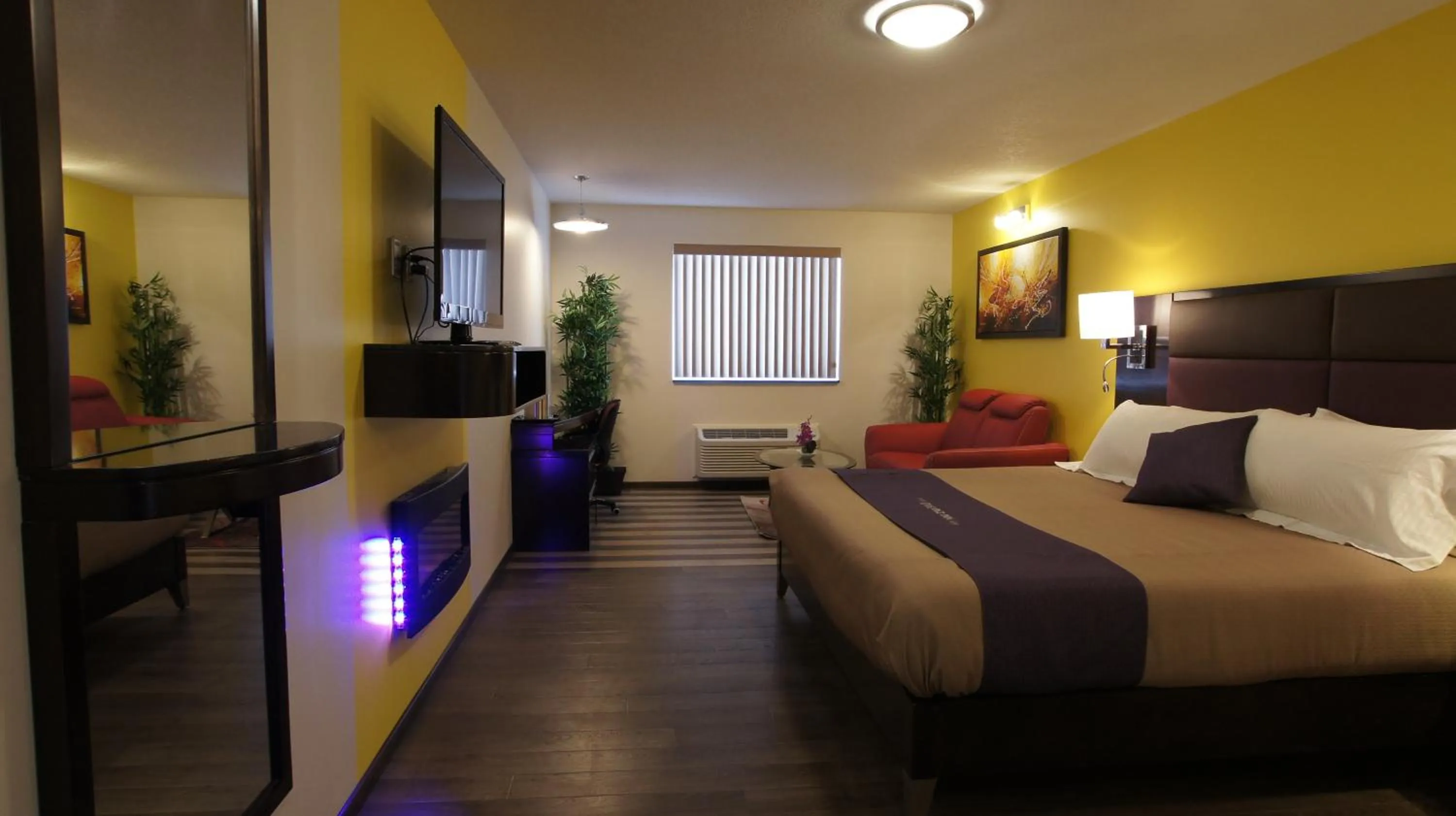 Photo of the whole room, Bed in Dreamz Inn