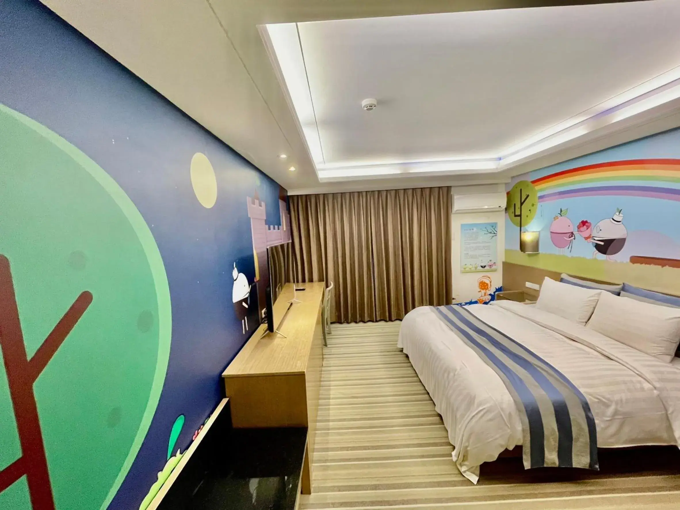 Bed in Morn Sun Hotel彰化縣旅館074號 Bed in Morn Sun Hotel彰化縣旅館074號