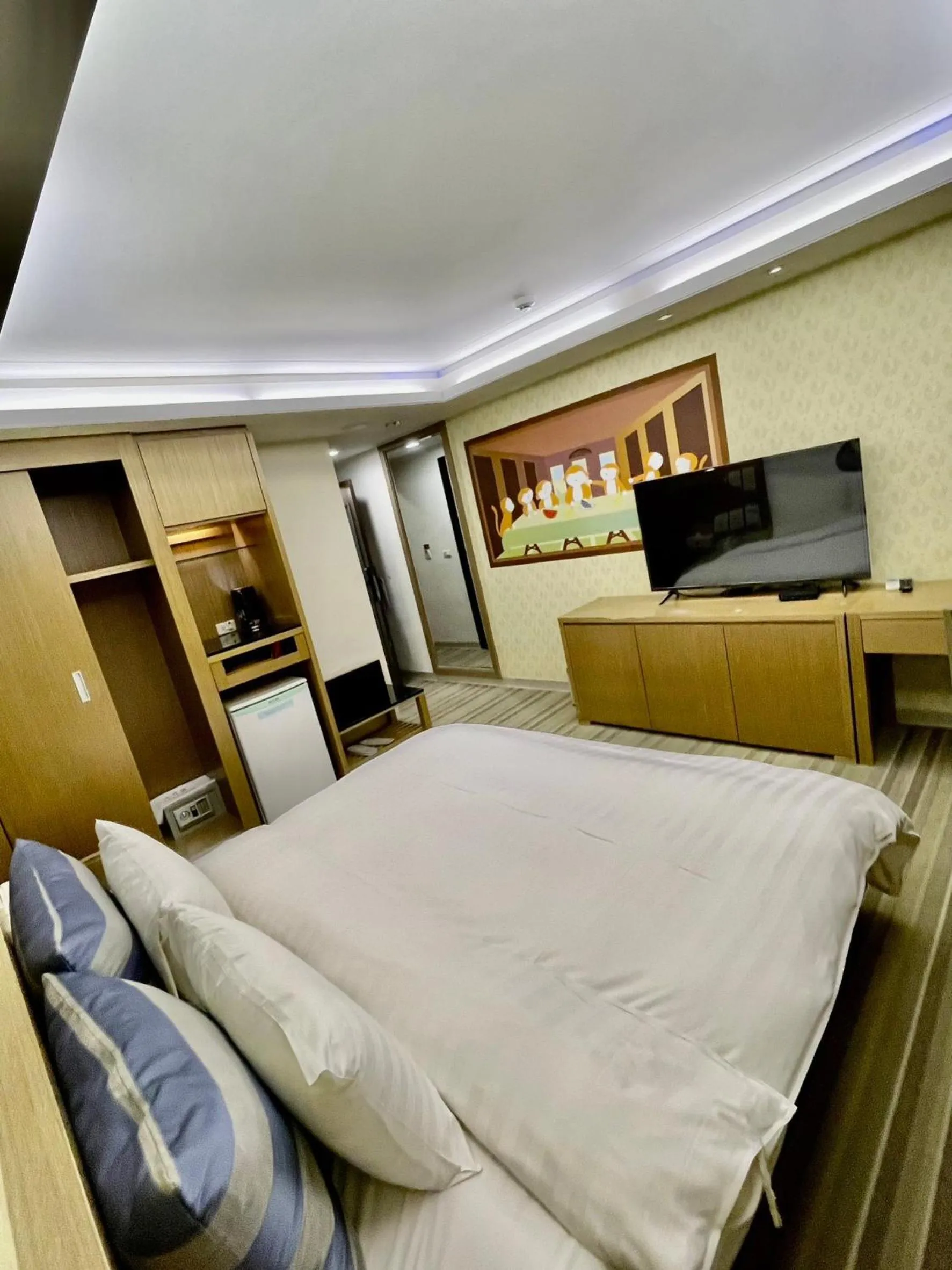 Bed in Morn Sun Hotel彰化縣旅館074號